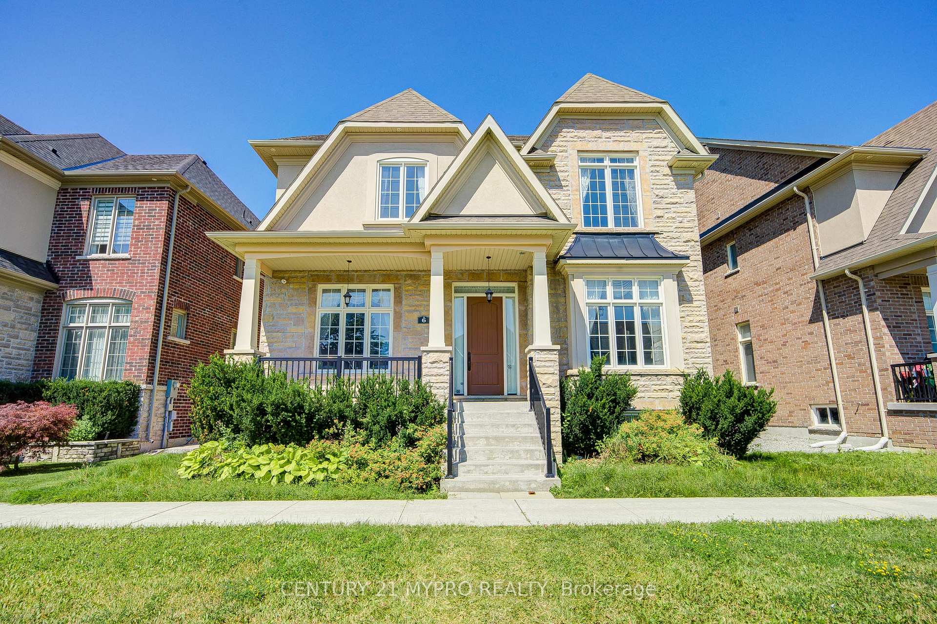 Photo 2 of 6 Tralee Court, Markham, Devil's Elbow — HOMEH