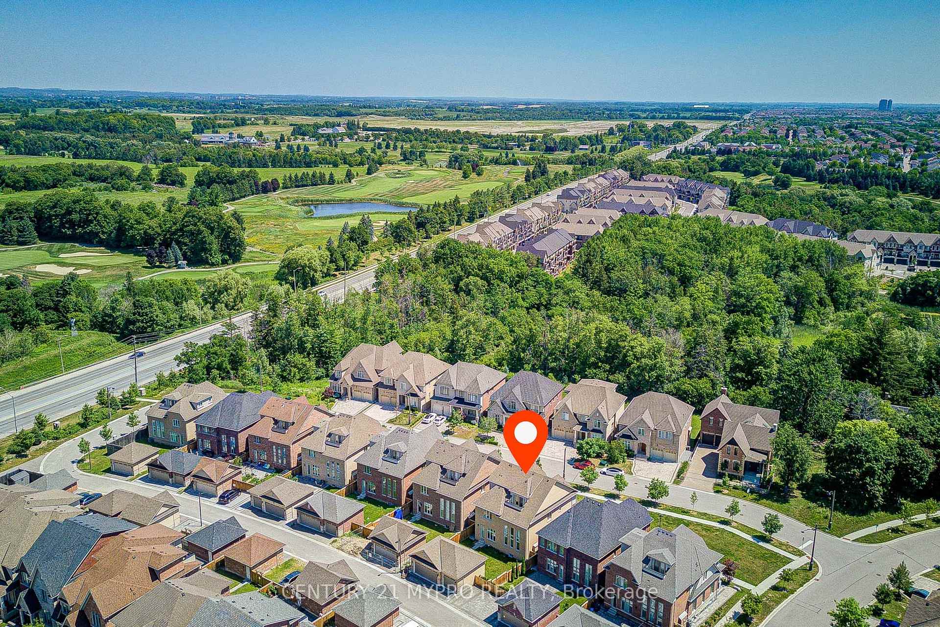 Photo 4 of 6 Tralee Court, Markham, Devil's Elbow — HOMEH