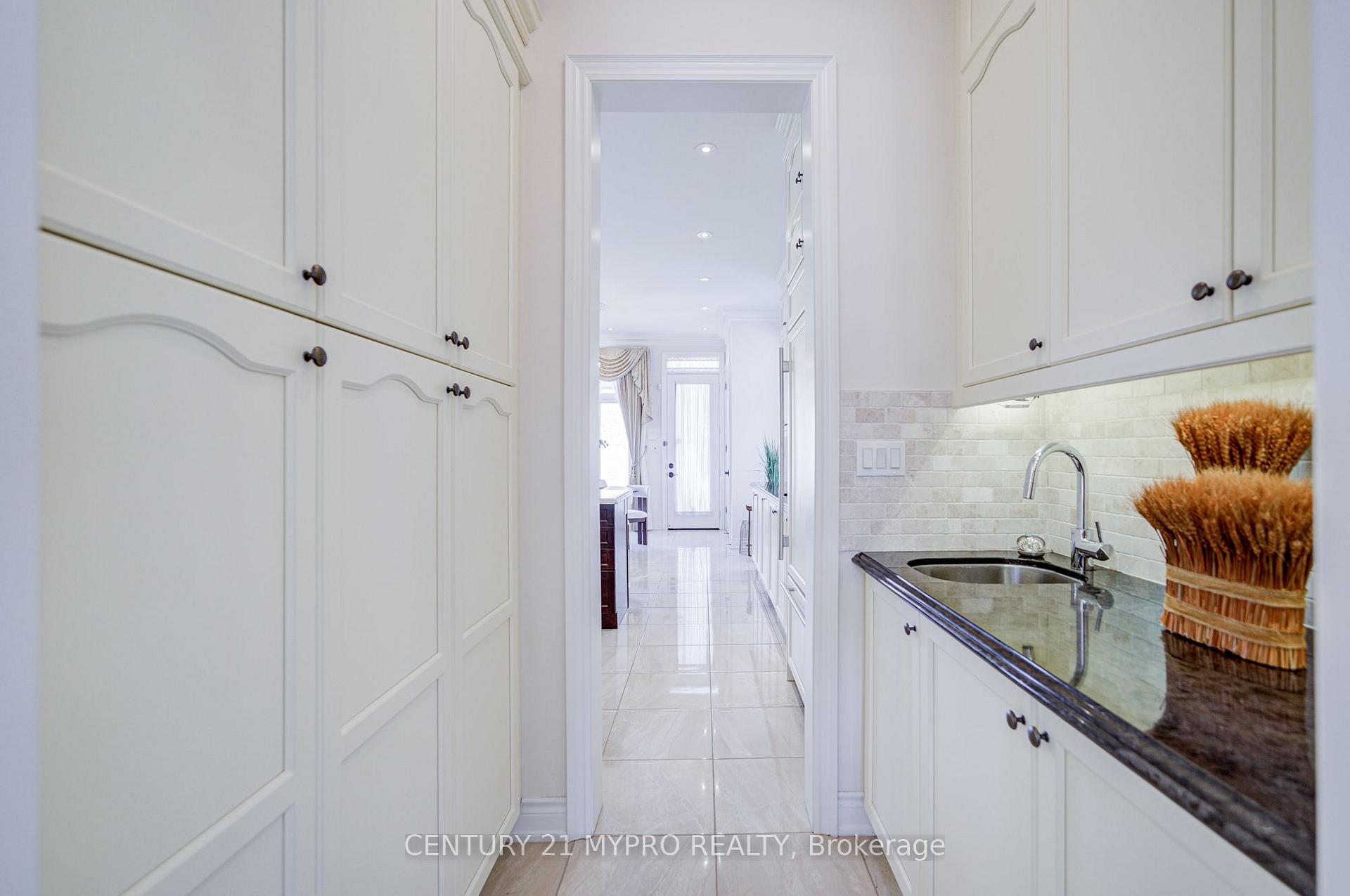 Photo 25 of 6 Tralee Court, Markham, Devil's Elbow — HOMEH