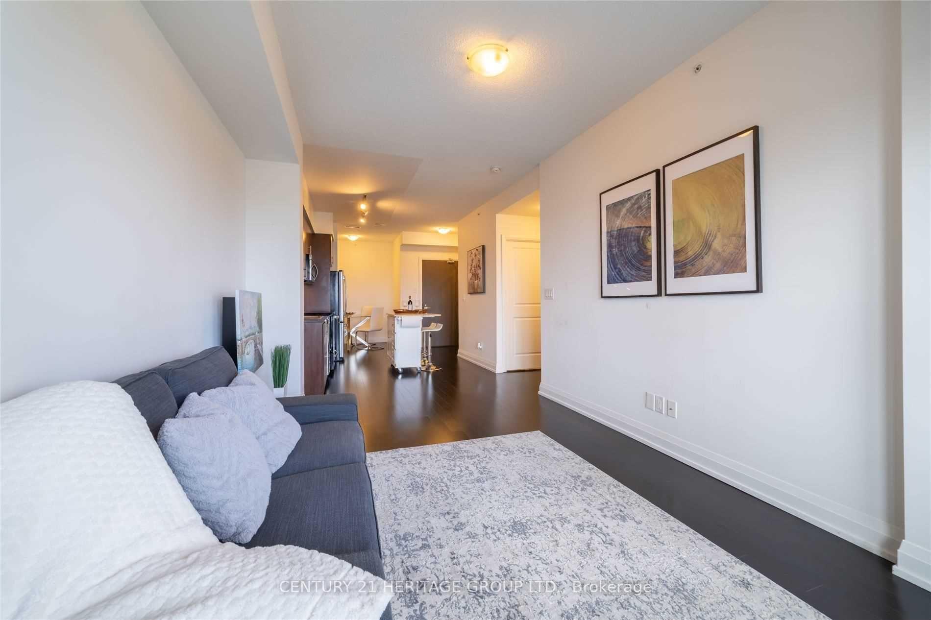 Photo 10 of Unit 1530, 7161 Yonge Street, Markham, Thornhill — HOMEH