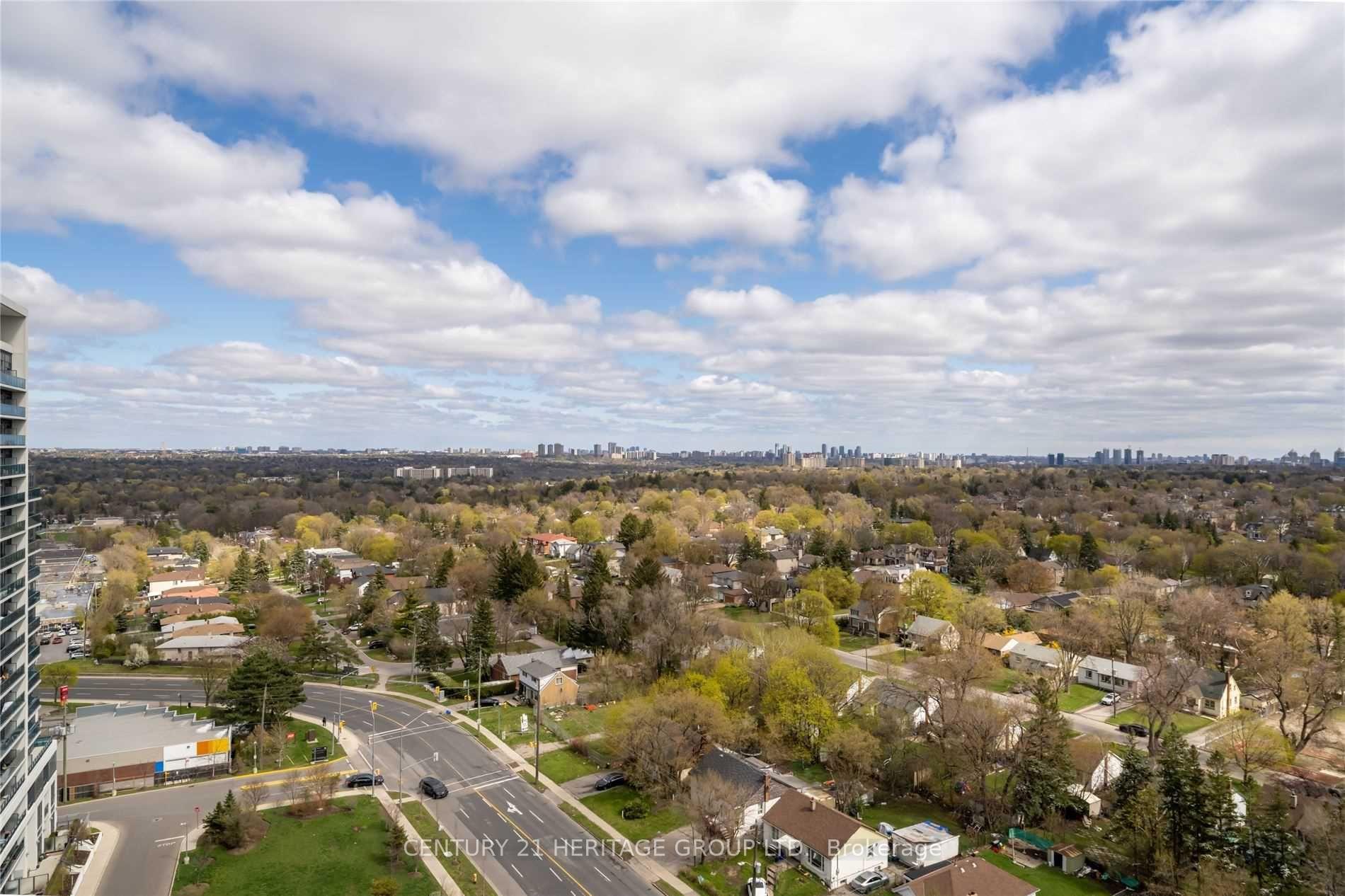 Photo 18 of Unit 1530, 7161 Yonge Street, Markham, Thornhill — HOMEH