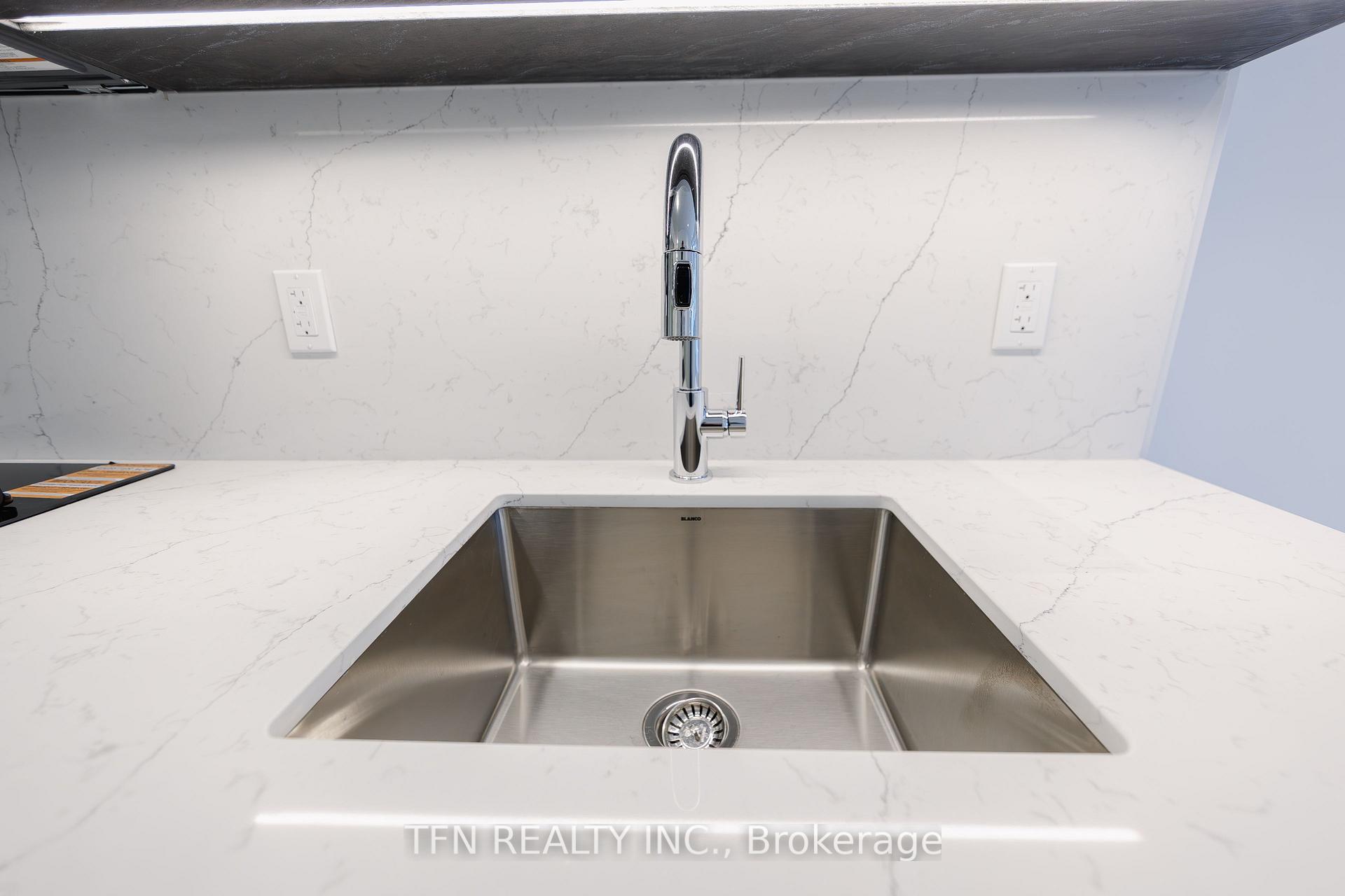 Photo 3 of Unit 531, 15 Richardson Street, Toronto, Waterfront Communities — HOMEH