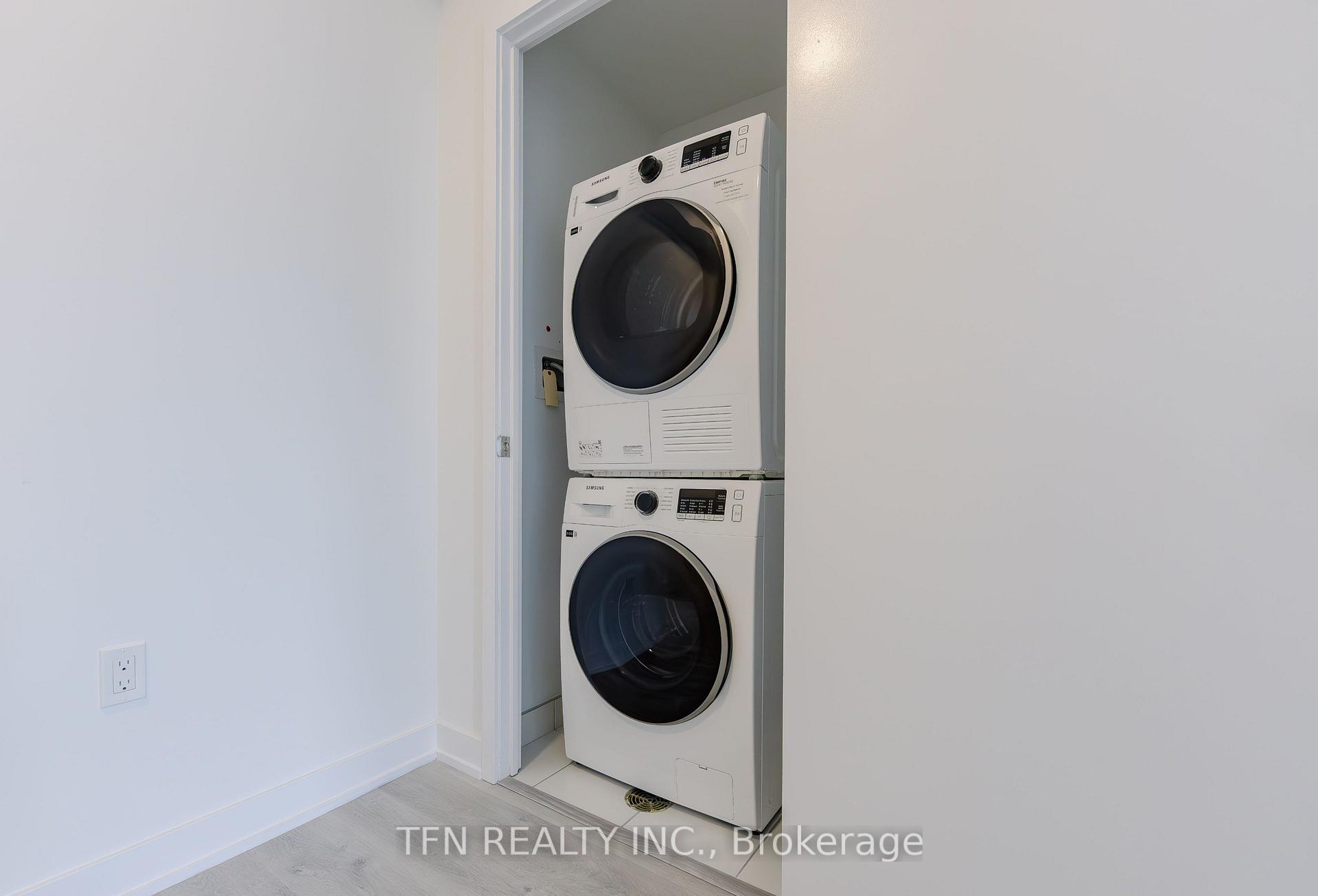 Photo 14 of Unit 531, 15 Richardson Street, Toronto, Waterfront Communities — HOMEH