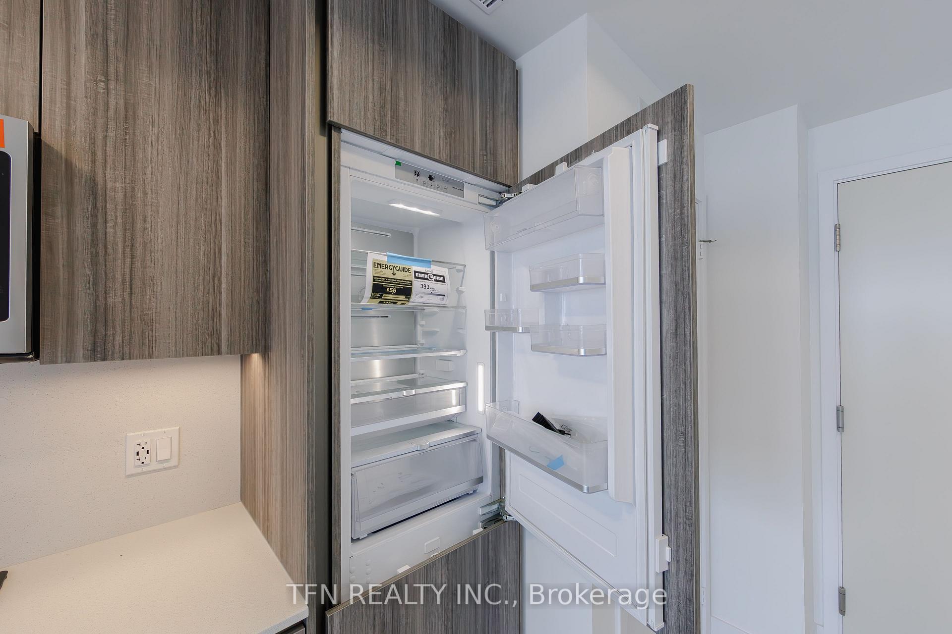 Photo 5 of Unit 1610, 15 Richardson Street, Toronto, Waterfront Communities — HOMEH