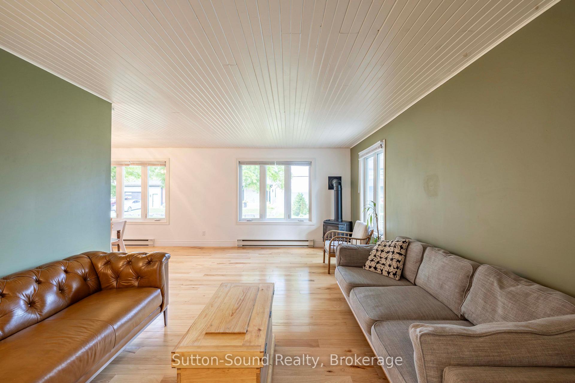 Photo 17 of 125 Paradise Bay Road, Meaford — HOMEH
