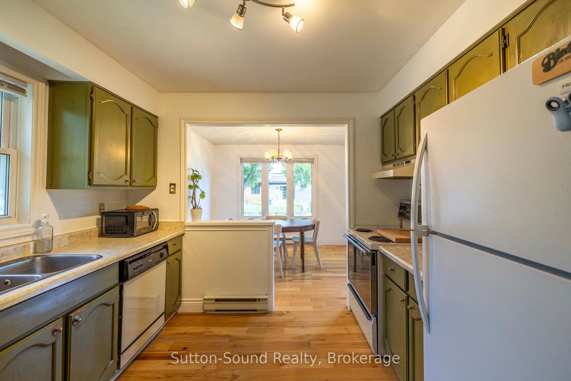 Photo 32 of 125 Paradise Bay Road, Meaford — HOMEH