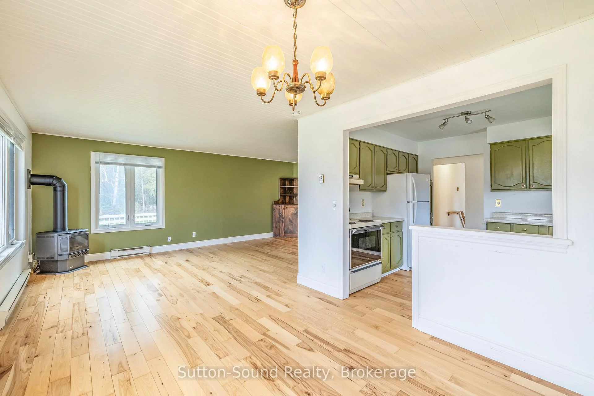Photo 18 of 125 Paradise Bay Road, Meaford — HOMEH