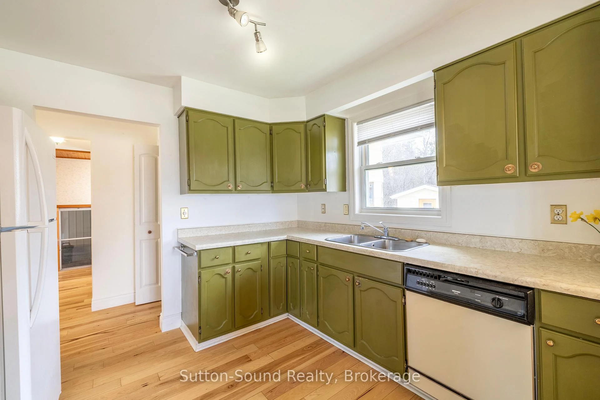 Photo 70 of 125 Paradise Bay Road, Meaford — HOMEH