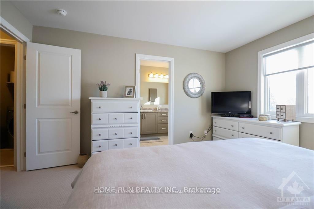 Photo 18 of 205 Vision Street, Ottawa, Riverside South/Gloucester Glen — HOMEH