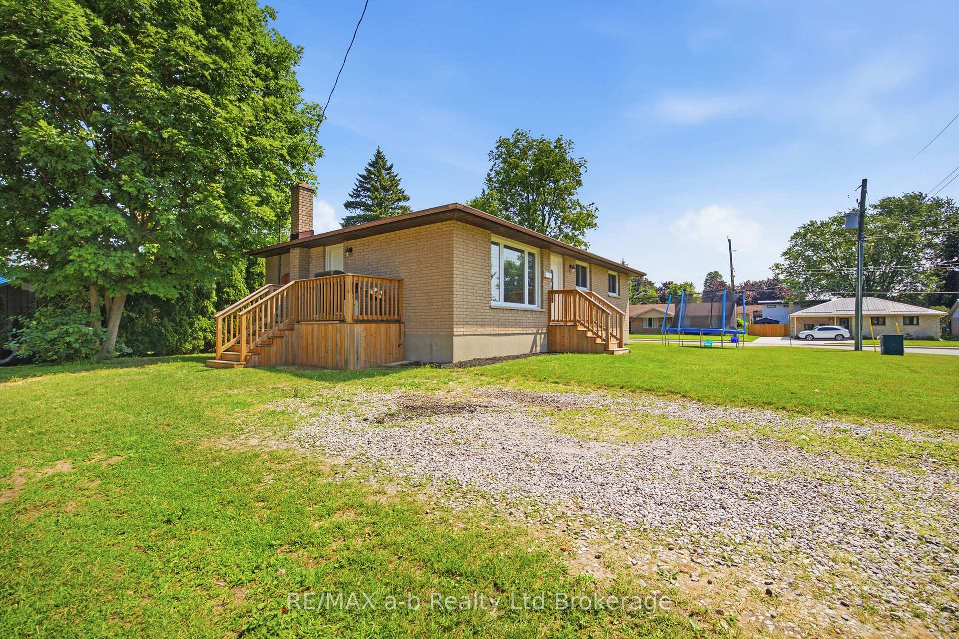 Photo 3 of 7 Marchant Street, Aylmer — HOMEH
