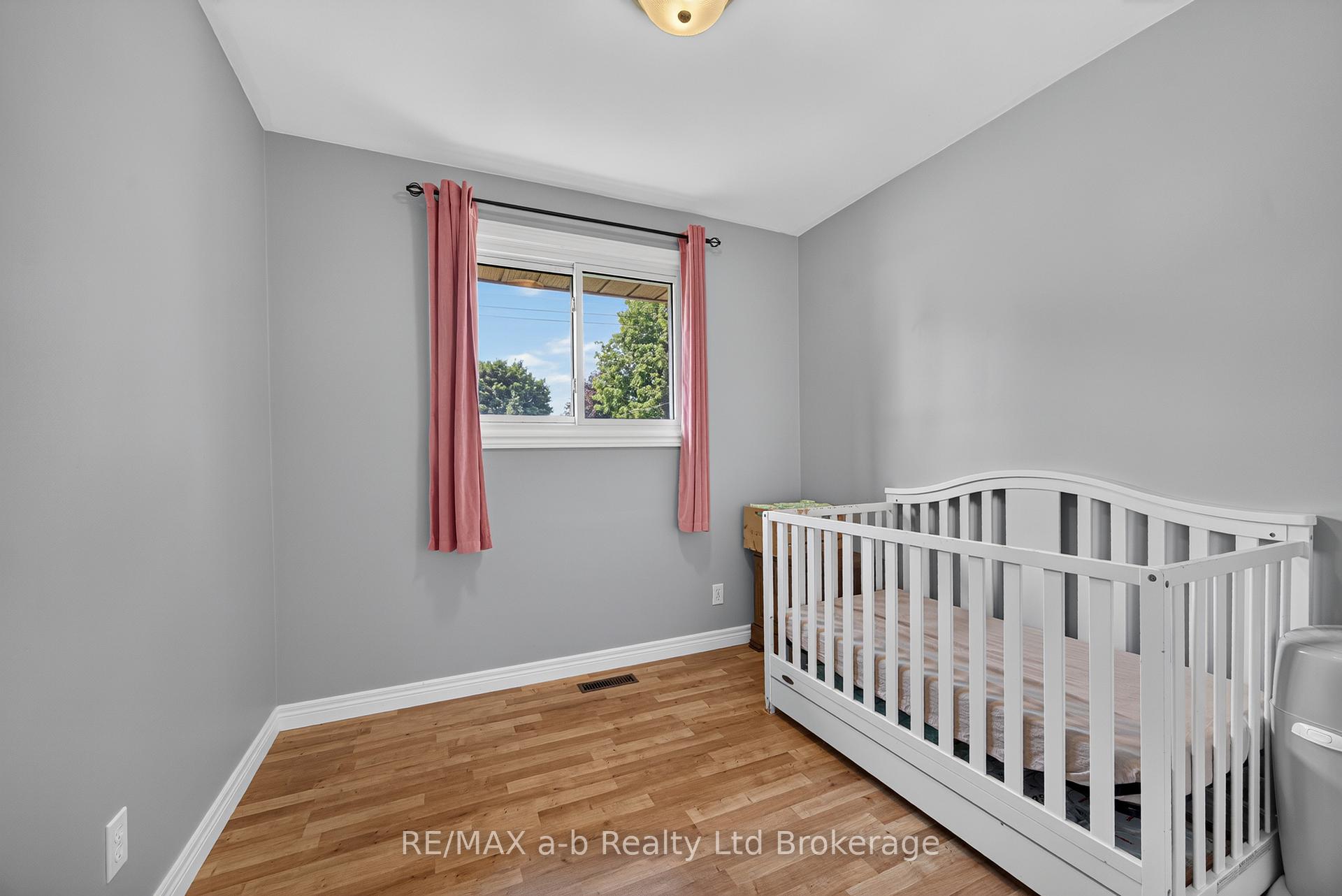 Photo 16 of 7 Marchant Street, Aylmer — HOMEH