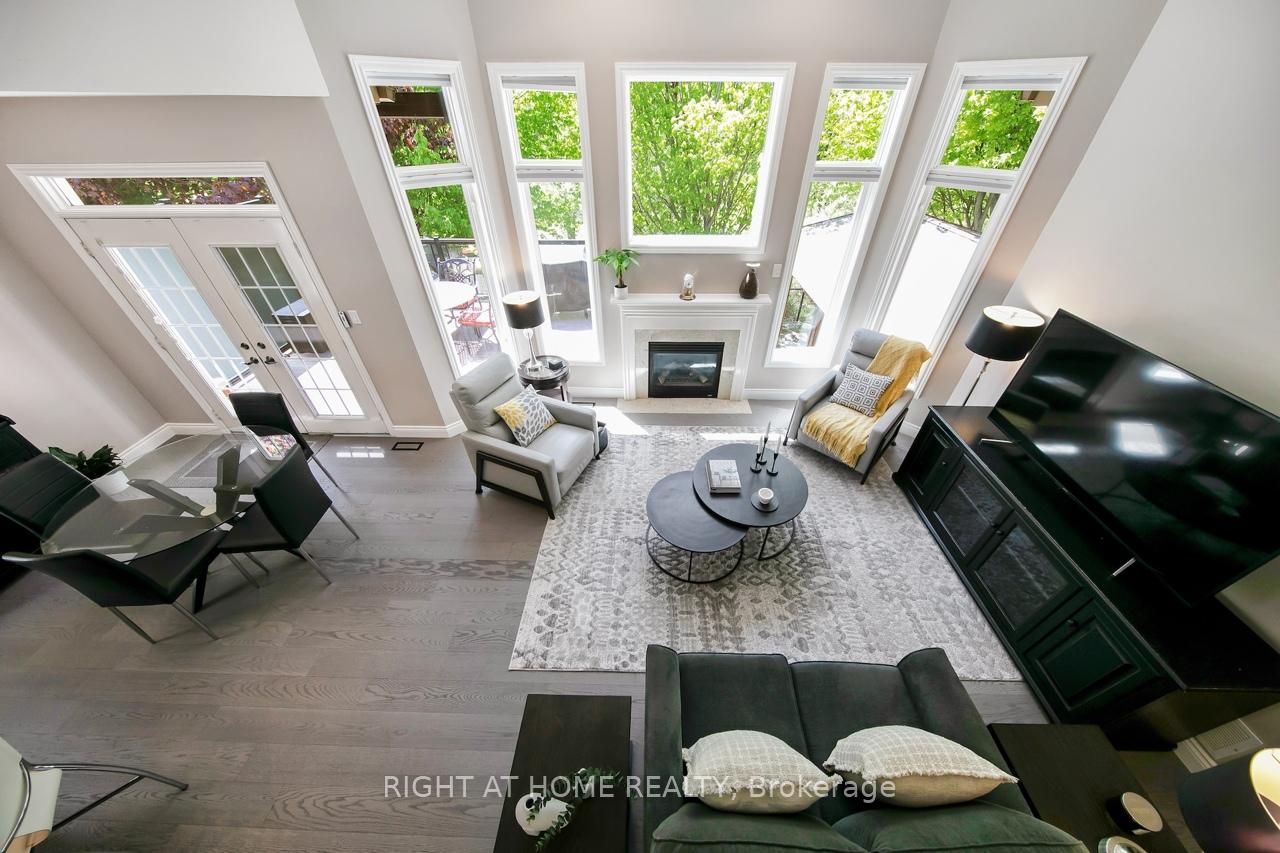 Photo 15 of 126 Moore Crescent, Hamilton, Ancaster — HOMEH