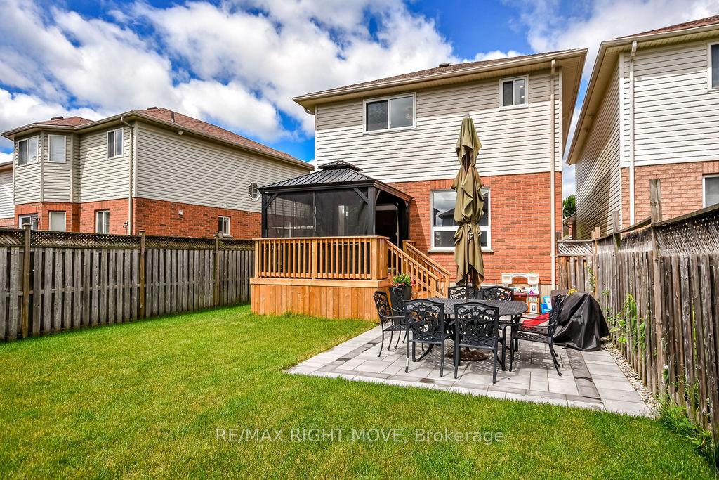 Photo 44 of 142 Julia Crescent, Orillia — HOMEH