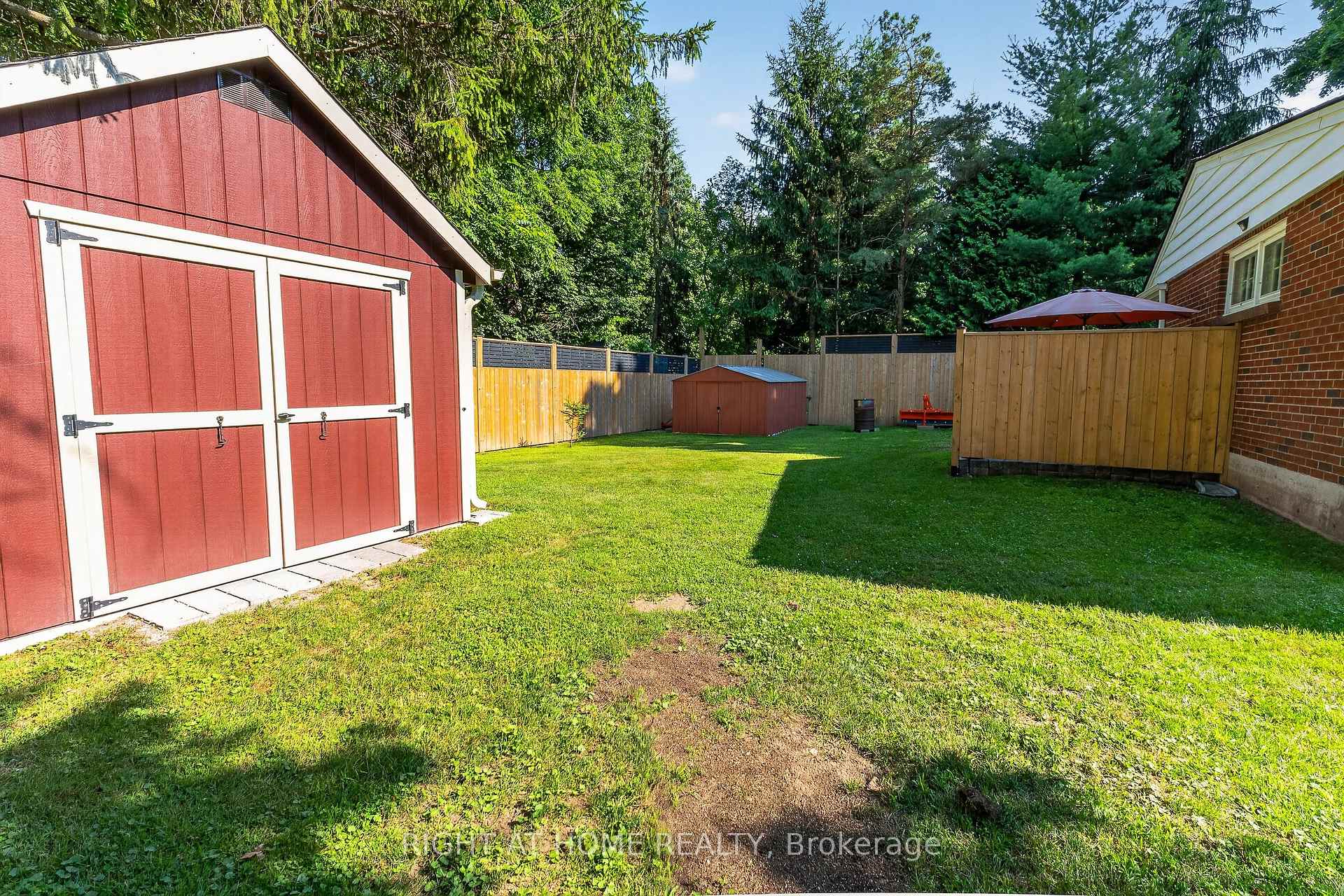 Photo 32 of 335 Sunset Drive, Central Elgin, Rural Central Elgin — HOMEH
