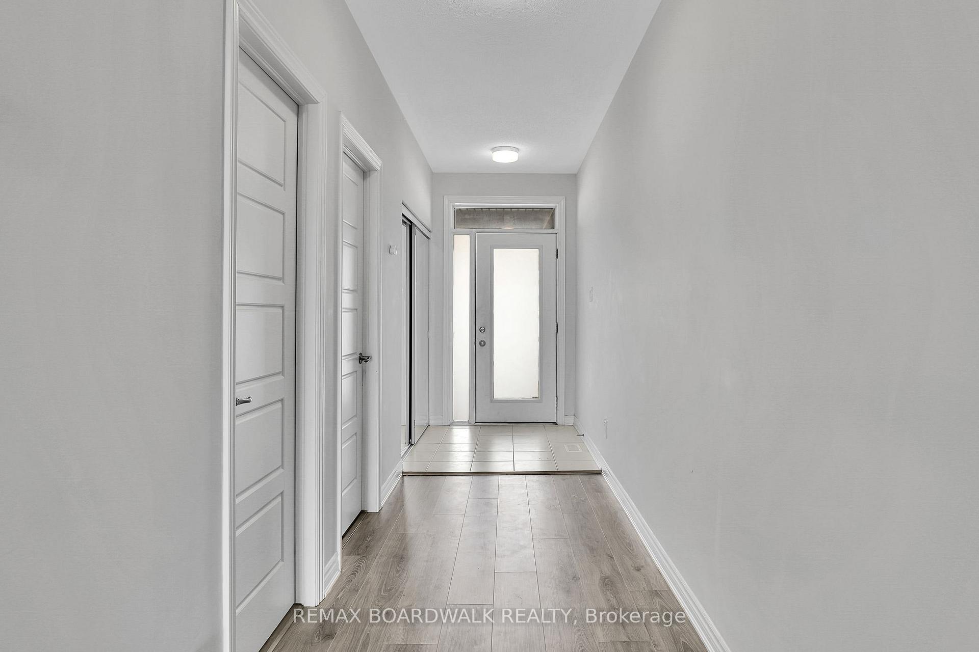 Photo 7 of 306 Pilot Private, Ottawa, Kanata - Emerald Meadows/Trailwest — HOMEH