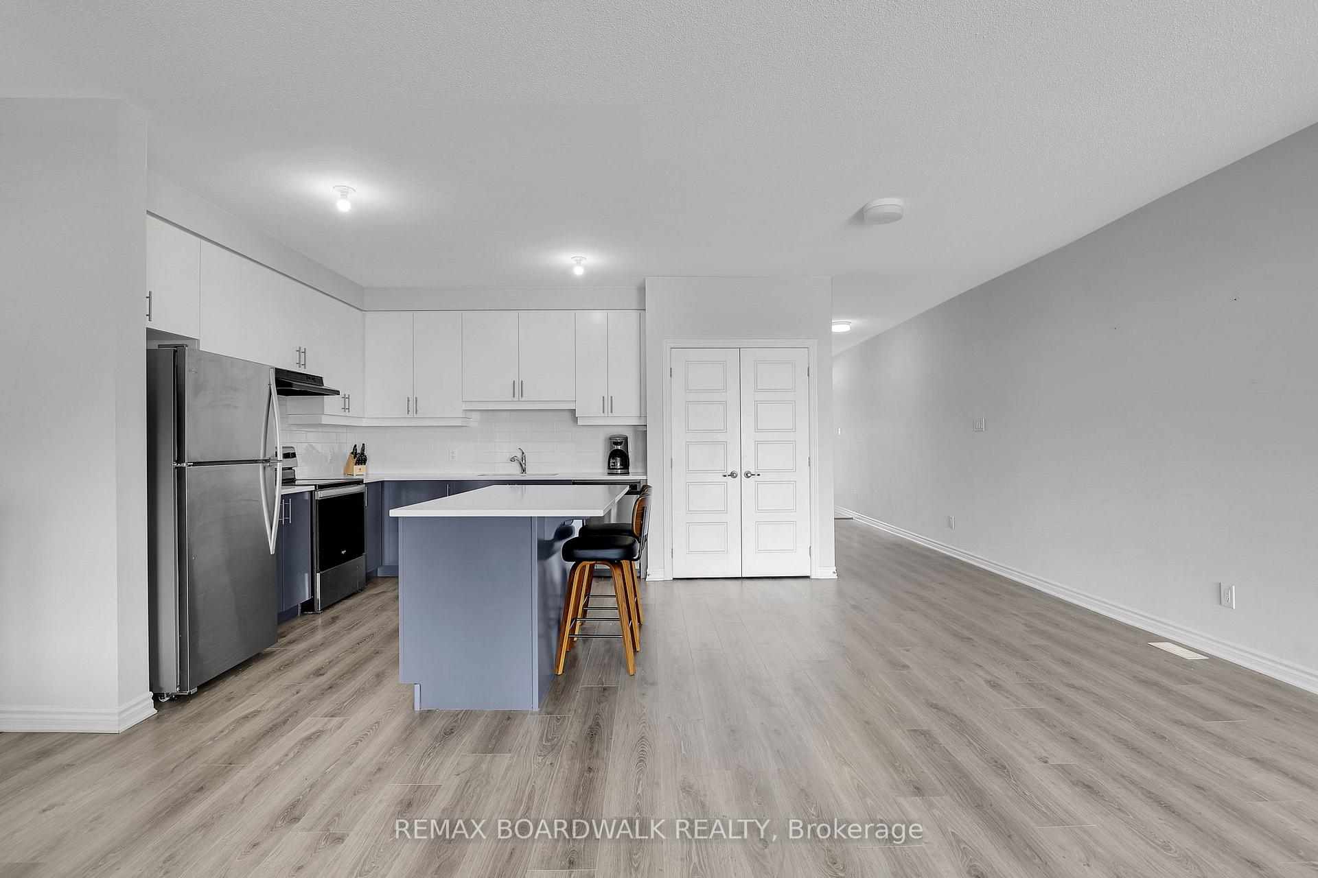Photo 13 of 306 Pilot Private, Ottawa, Kanata - Emerald Meadows/Trailwest — HOMEH