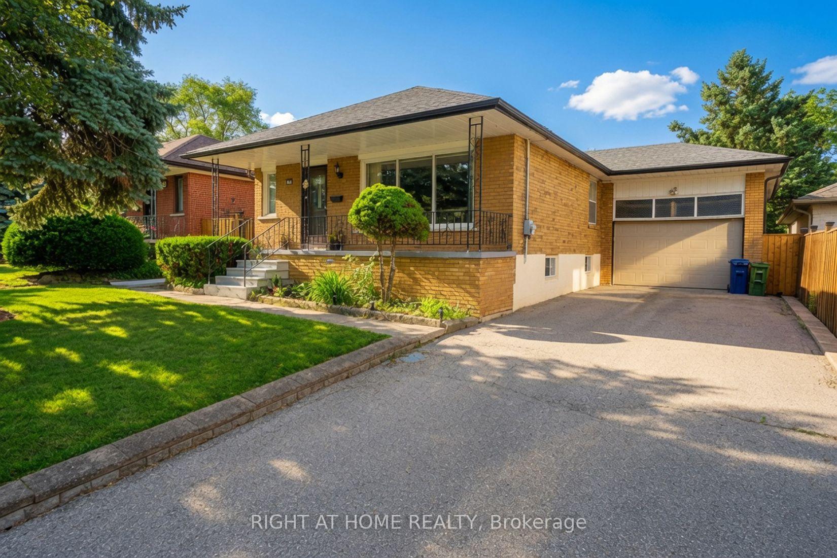 Photo 1 of 37 Garside Crescent, North York, Brookhaven-Amesbury — HOMEH