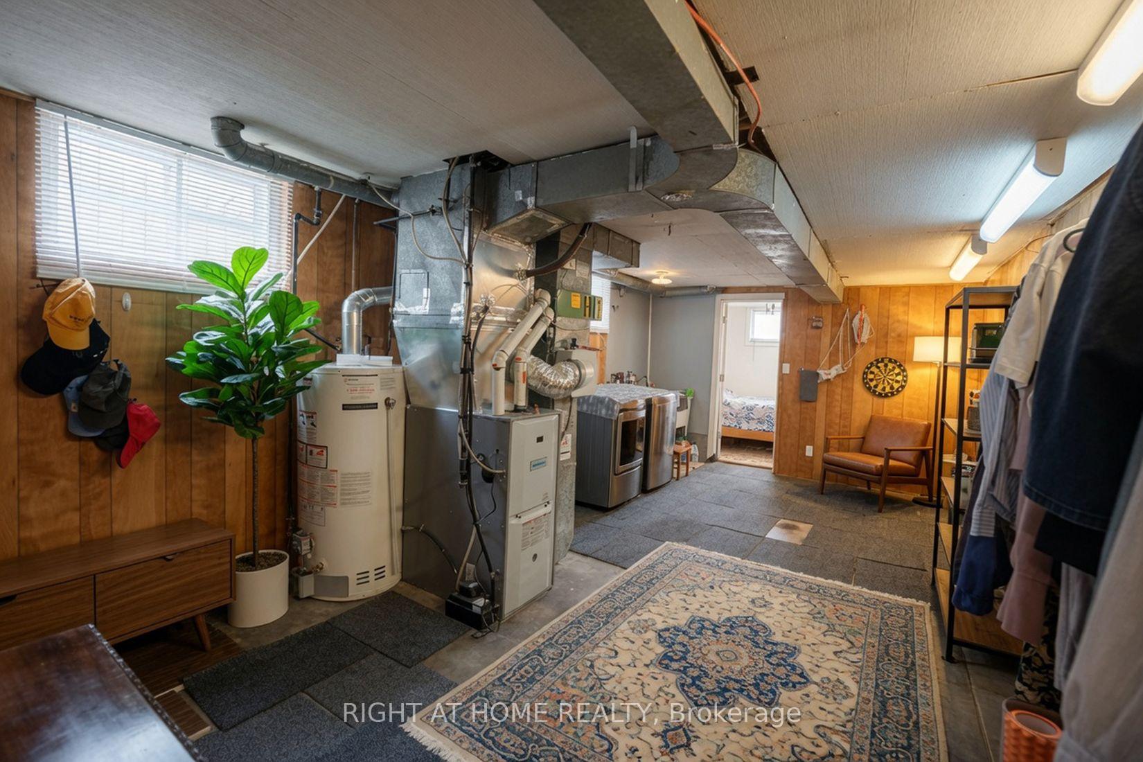 Photo 38 of 37 Garside Crescent, North York, Brookhaven-Amesbury — HOMEH