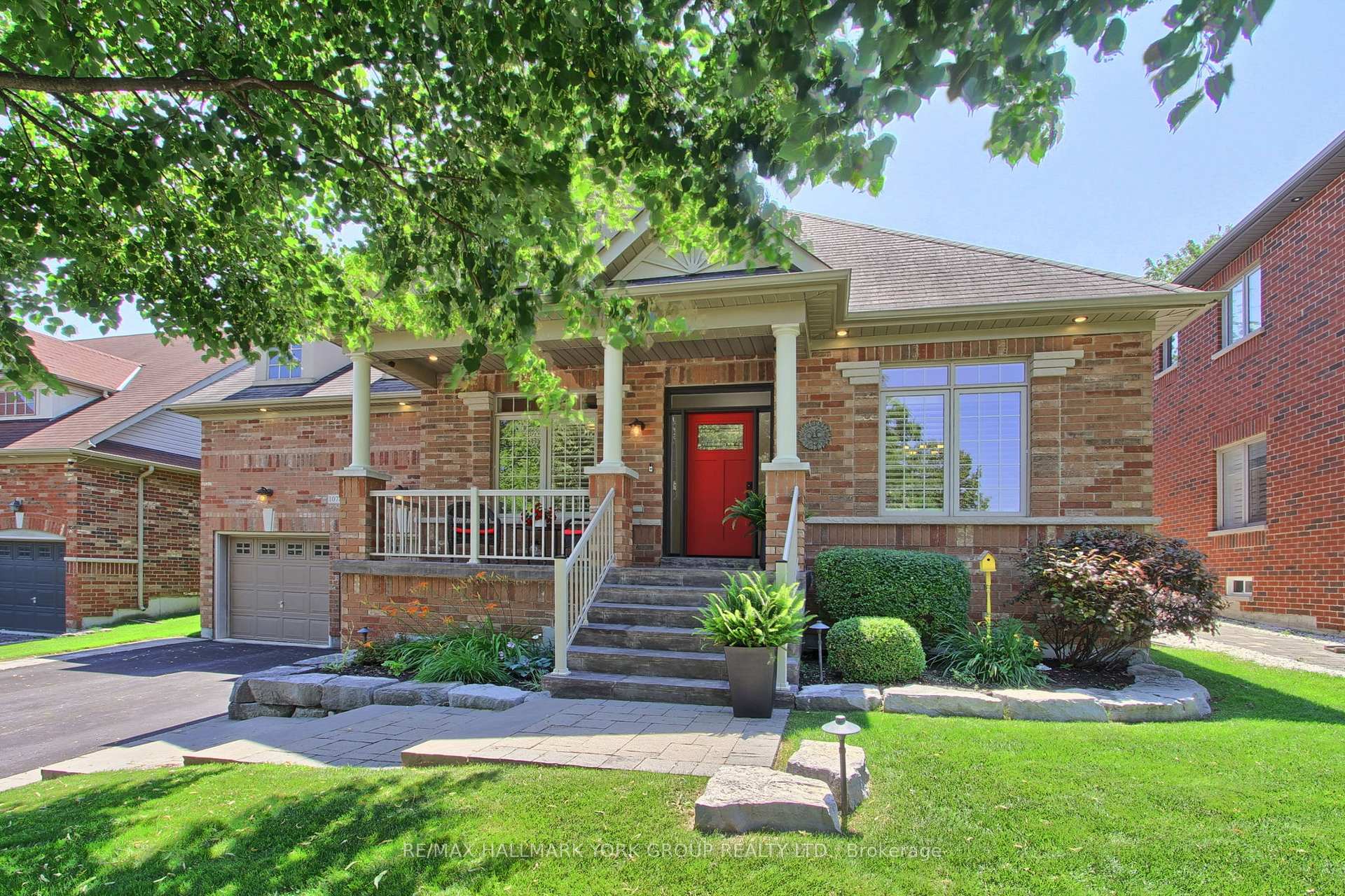 Front of 1078 Bob Scott Court