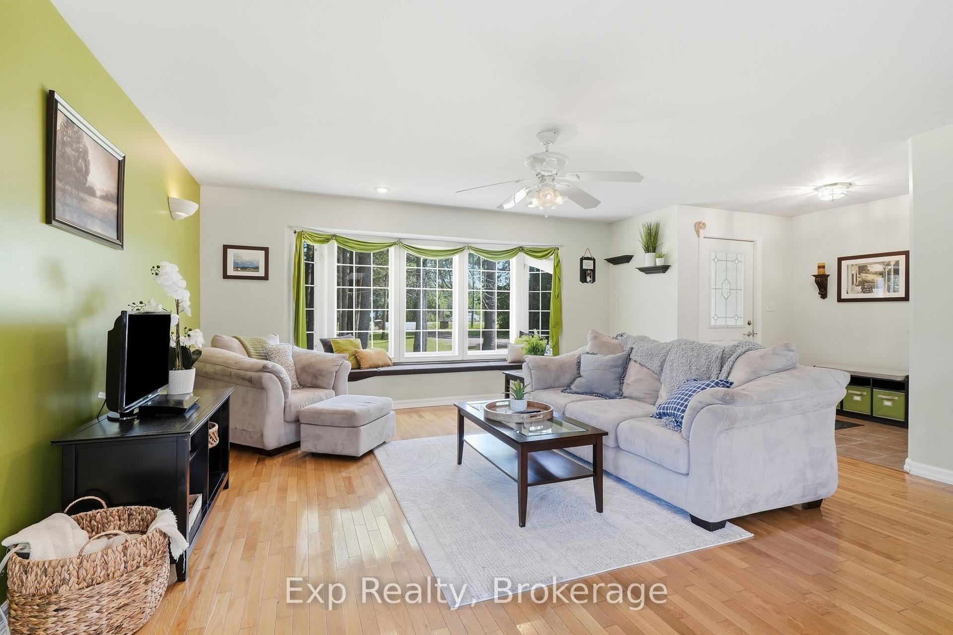 Photo 9 of 21627 Loyalist Parkway, Prince Edward County, Ameliasburg Ward — HOMEH