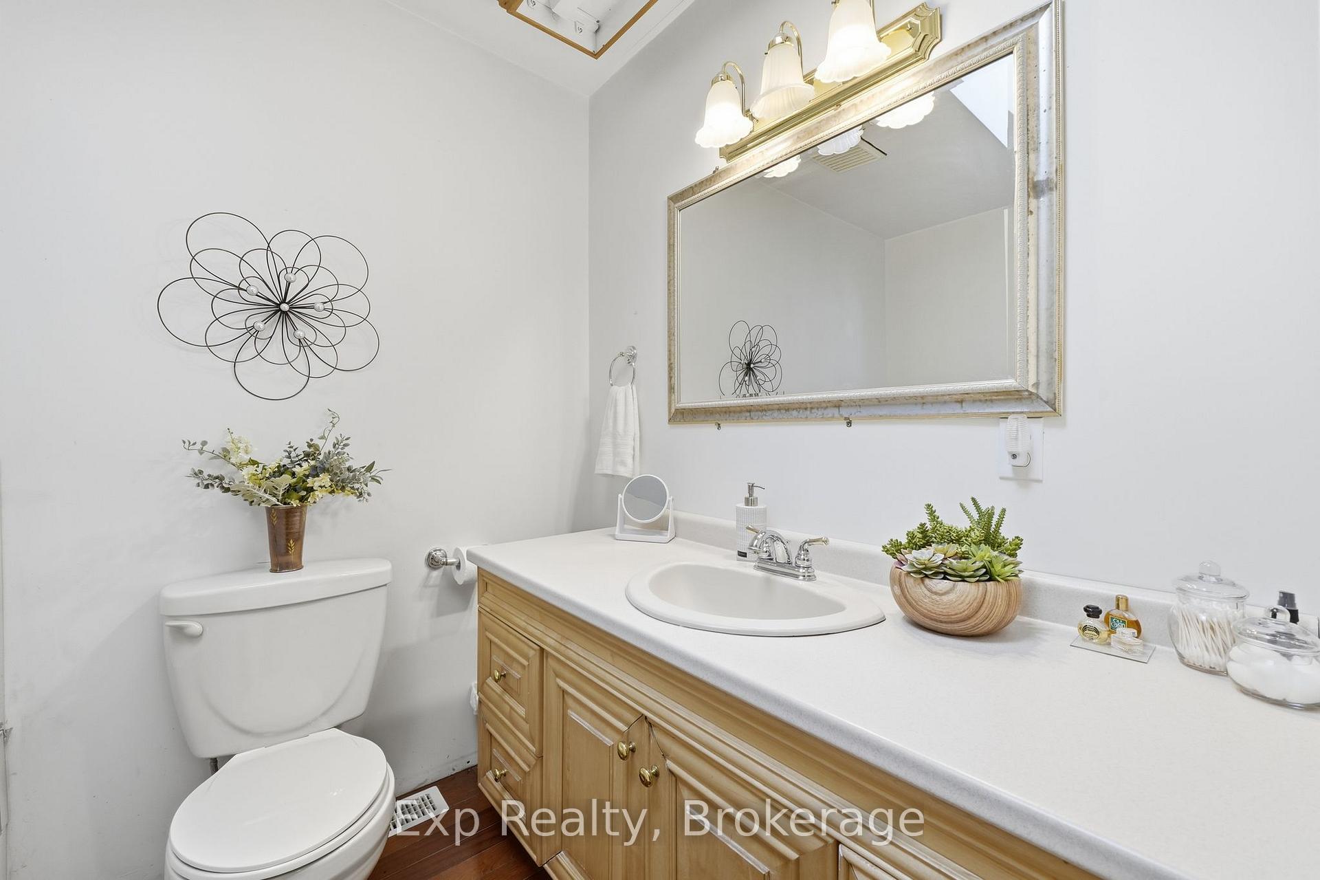 Photo 22 of 21627 Loyalist Parkway, Prince Edward County, Ameliasburg Ward — HOMEH