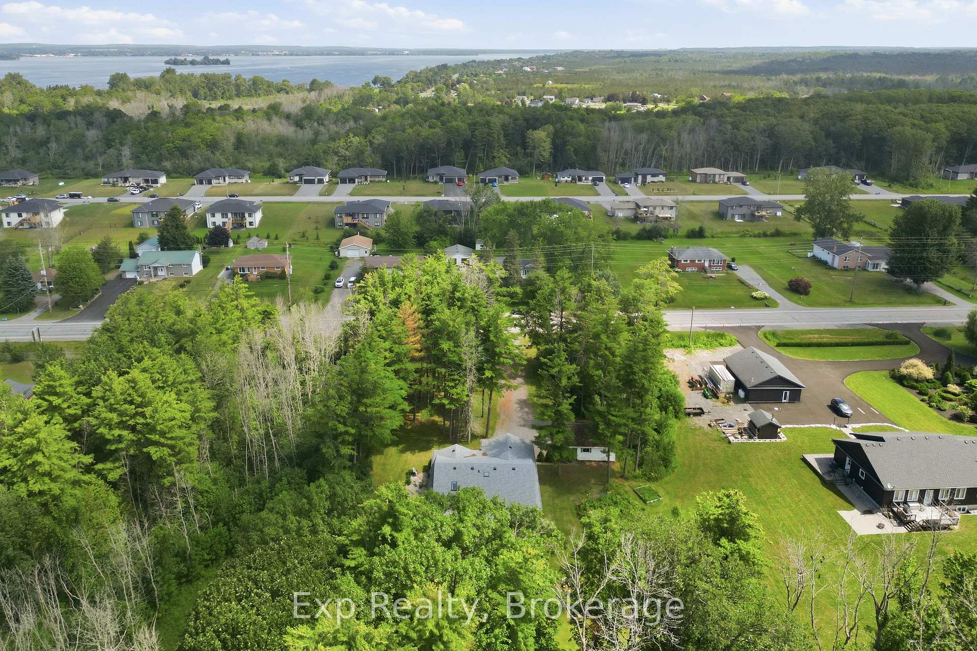 Photo 28 of 21627 Loyalist Parkway, Prince Edward County, Ameliasburg Ward — HOMEH