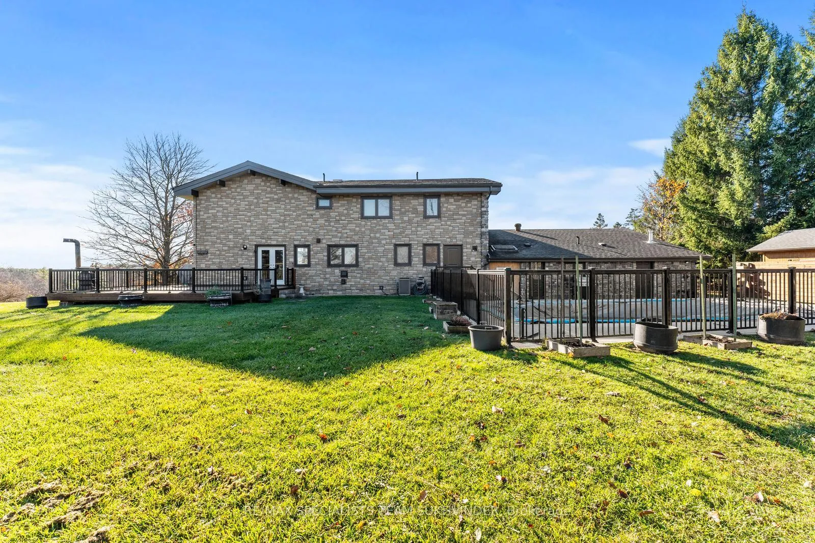 Photo 29 of 27 Keily Crescent, Caledon, Rural Caledon — HOMEH