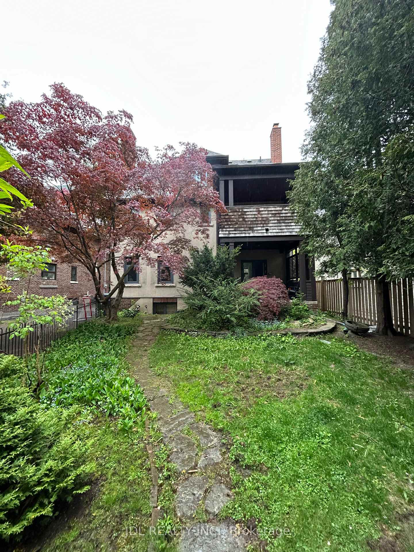 Photo 4 of Unit Bsmt, 19 Glengrove Ave, Toronto, Lawrence Park South — HOMEH