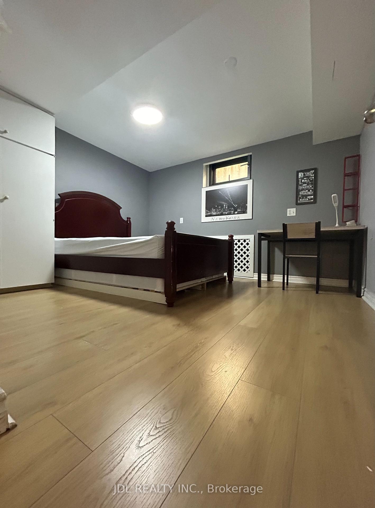 Photo 8 of Unit Bsmt, 19 Glengrove Ave, Toronto, Lawrence Park South — HOMEH