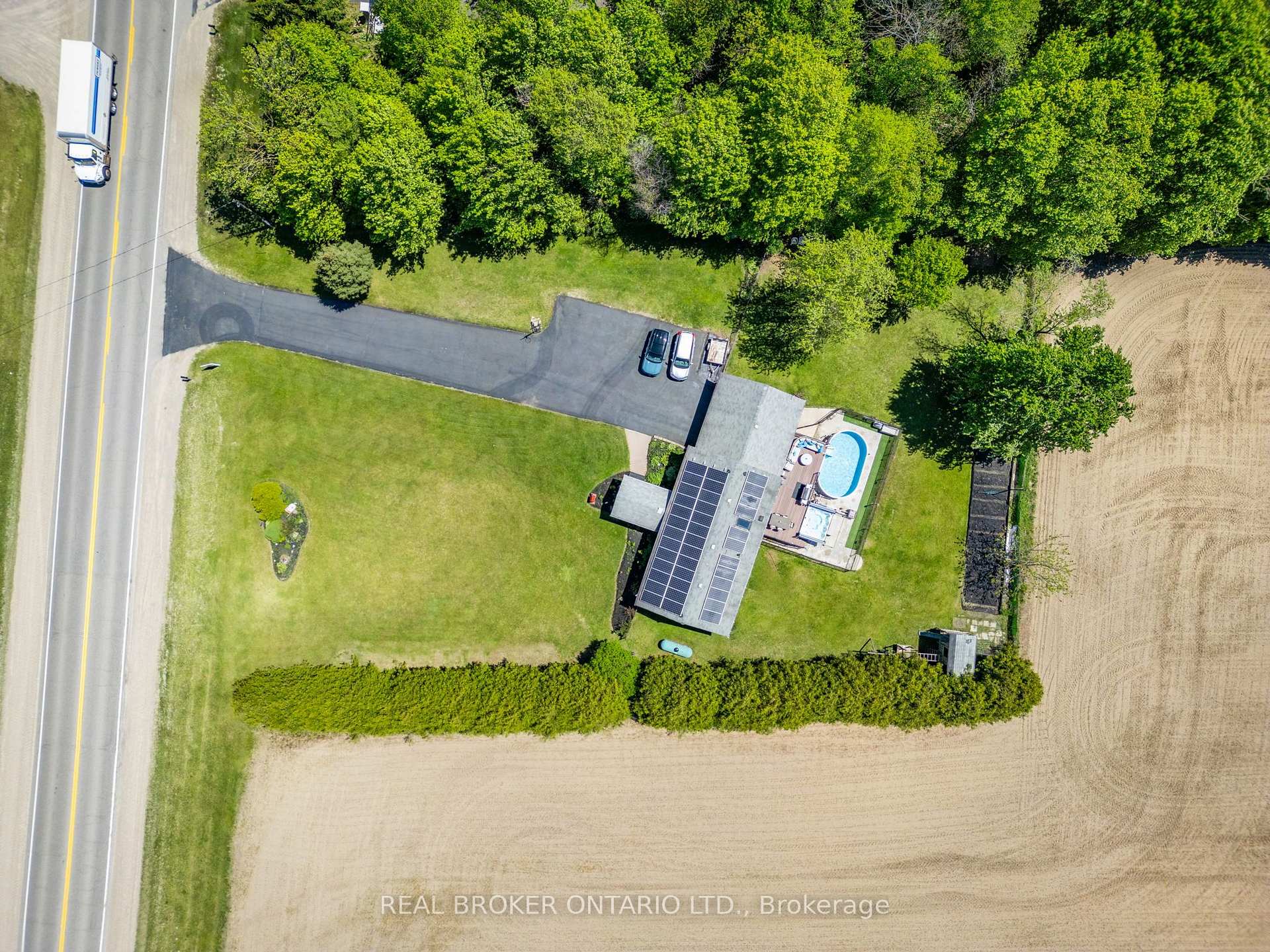 Photo 1 of 6022 Trafalgar Road, Erin, Rural Erin — HOMEH