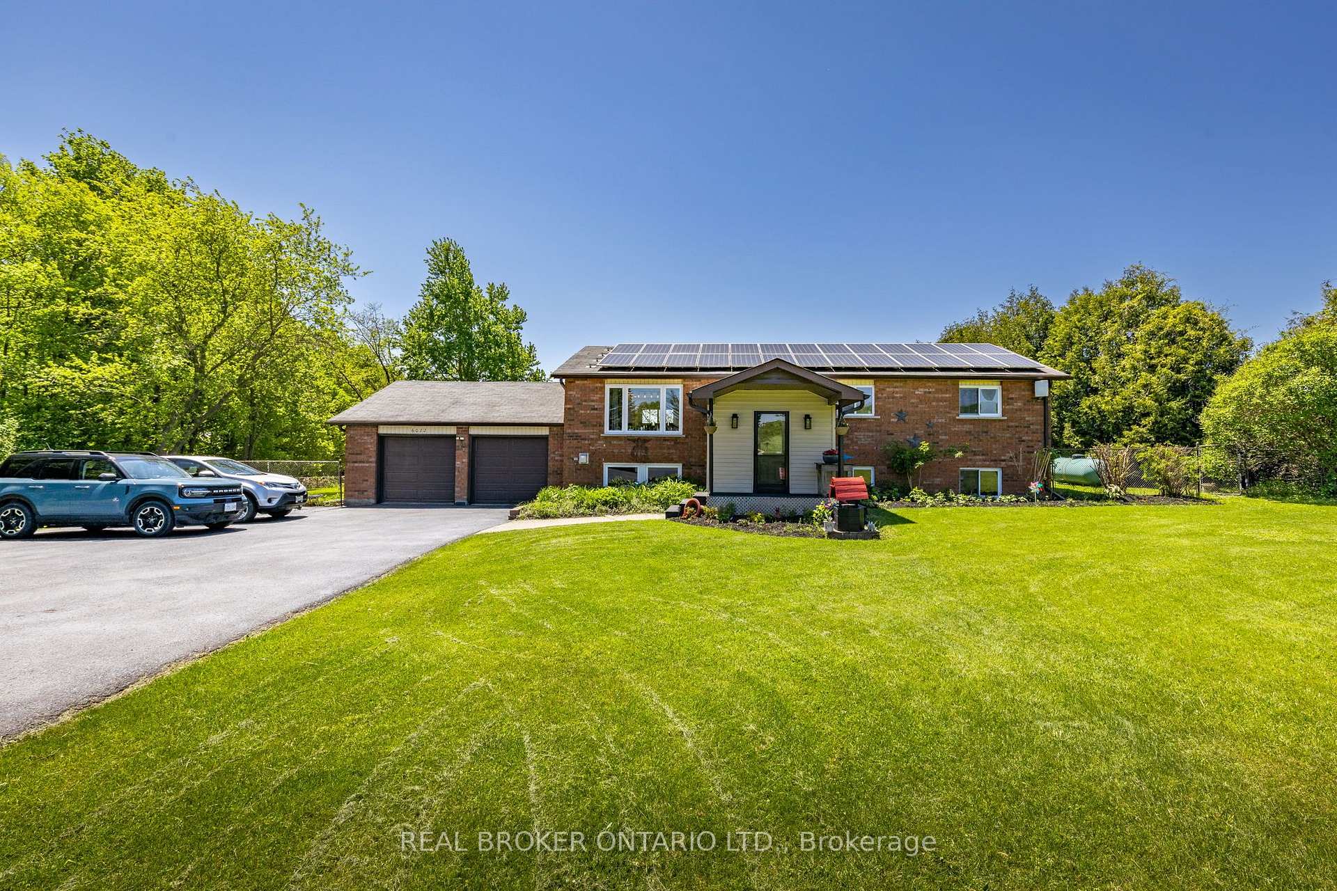 Photo 3 of 6022 Trafalgar Road, Erin, Rural Erin — HOMEH