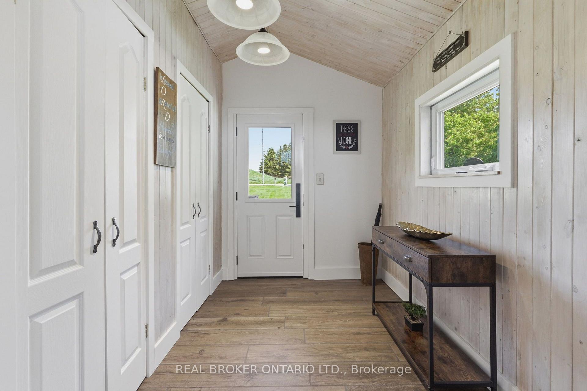 Photo 5 of 6022 Trafalgar Road, Erin, Rural Erin — HOMEH
