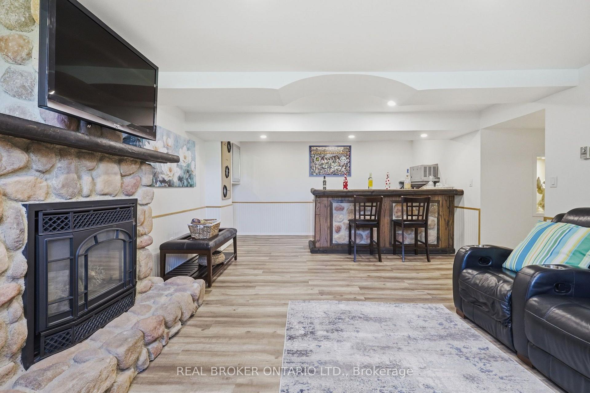 Photo 23 of 6022 Trafalgar Road, Erin, Rural Erin — HOMEH