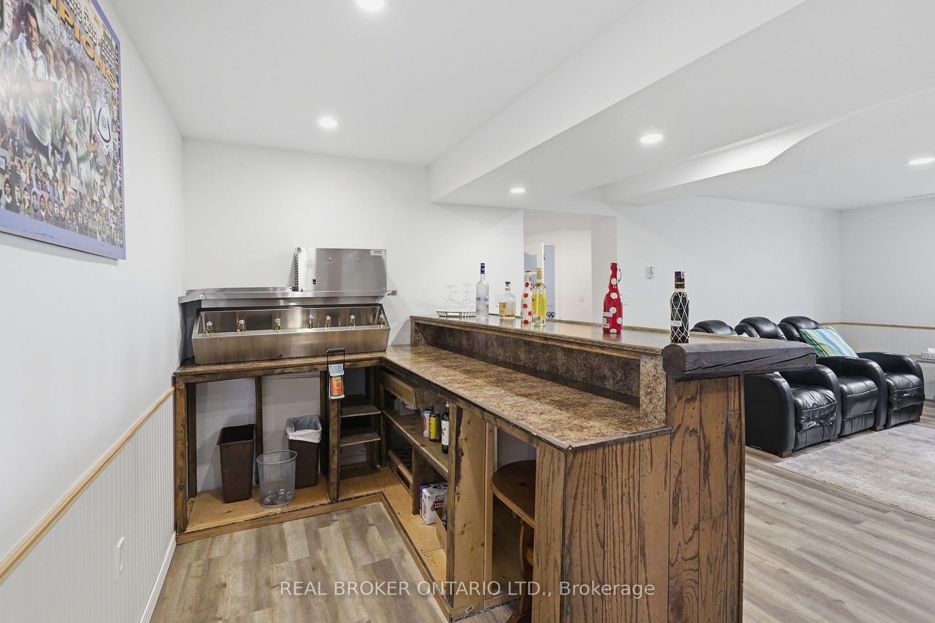 Photo 25 of 6022 Trafalgar Road, Erin, Rural Erin — HOMEH