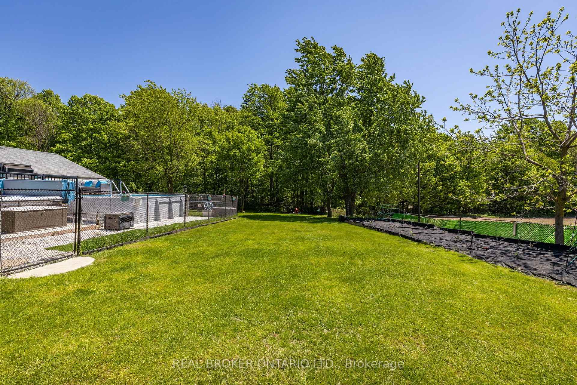 Photo 38 of 6022 Trafalgar Road, Erin, Rural Erin — HOMEH