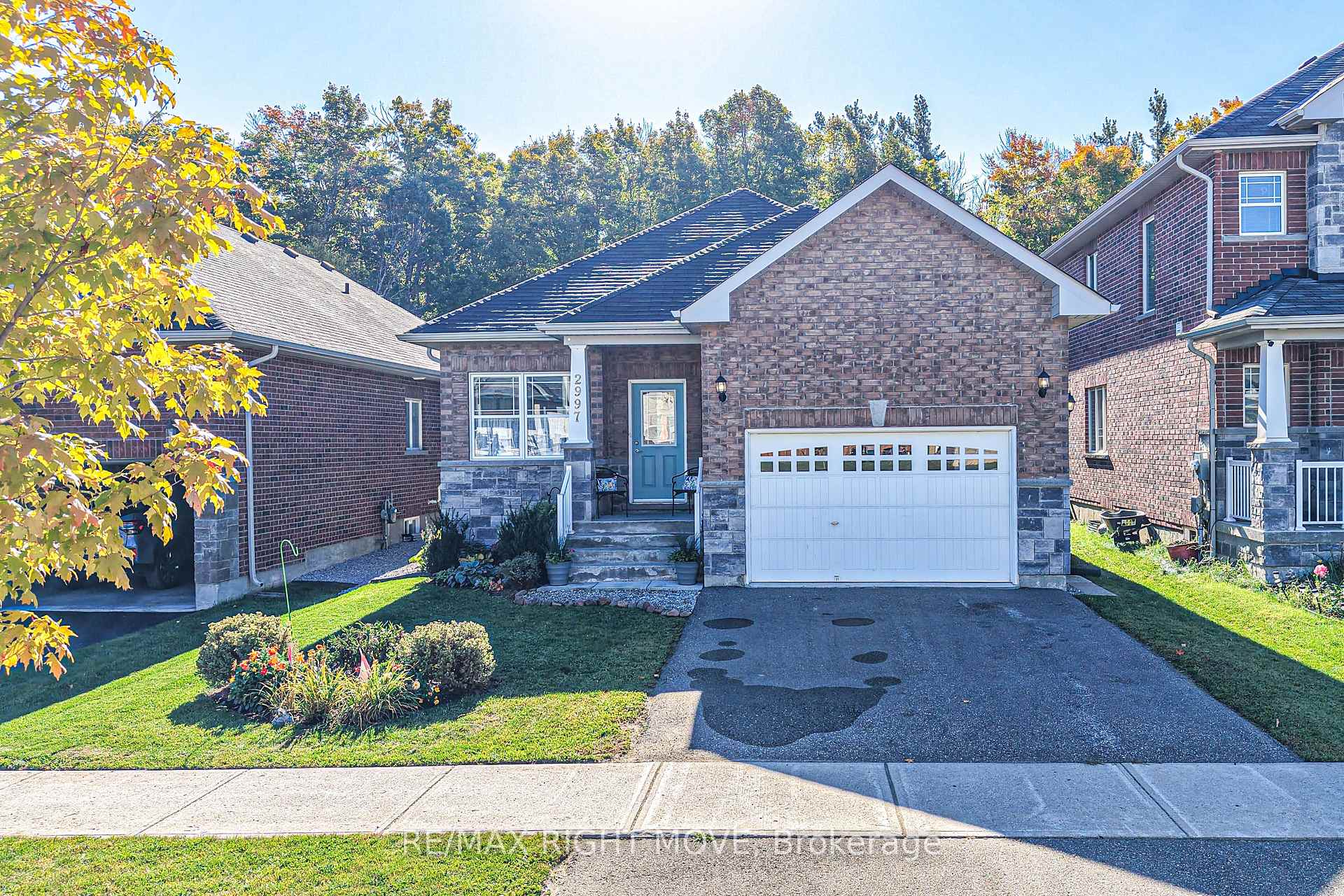 Photo 1 of 2997 Stone Ridge Boulevard, Orillia — HOMEH