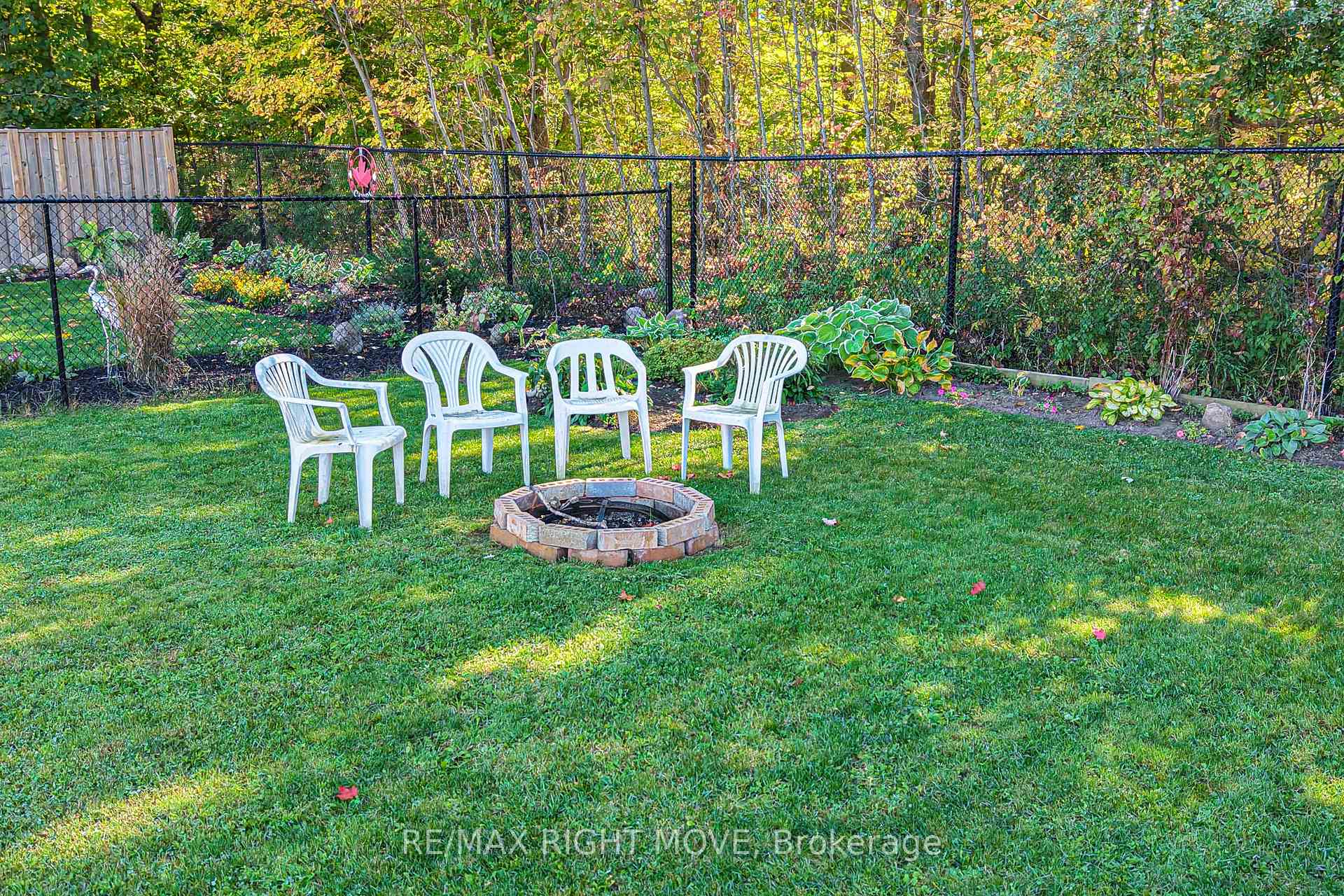 Photo 6 of 2997 Stone Ridge Boulevard, Orillia — HOMEH