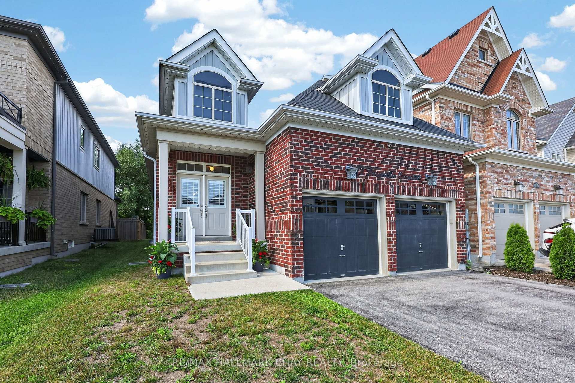 Photo 2 of 72 Decarolis Crescent, Essa, Angus — HOMEH