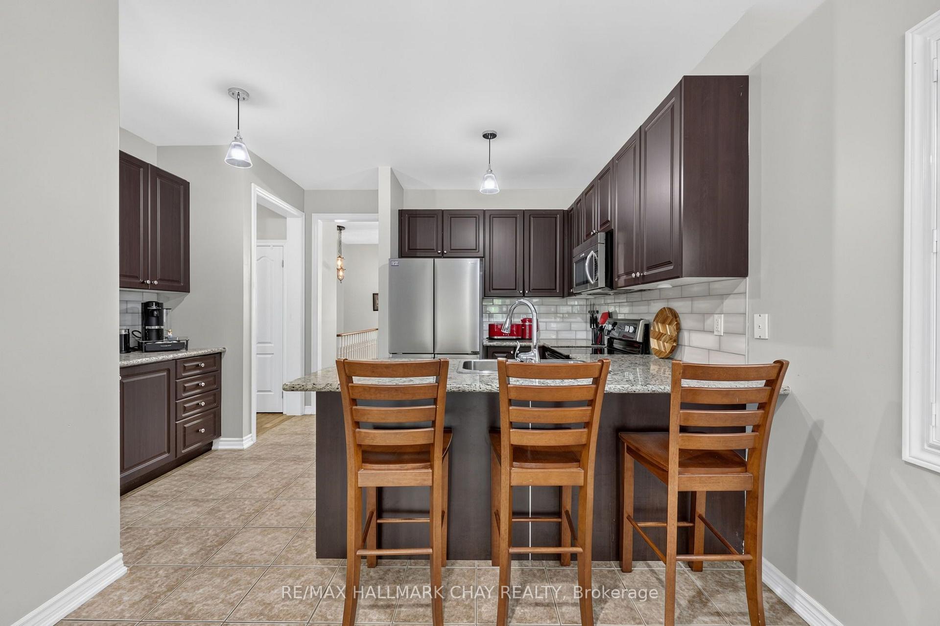 Photo 7 of 72 Decarolis Crescent, Essa, Angus — HOMEH
