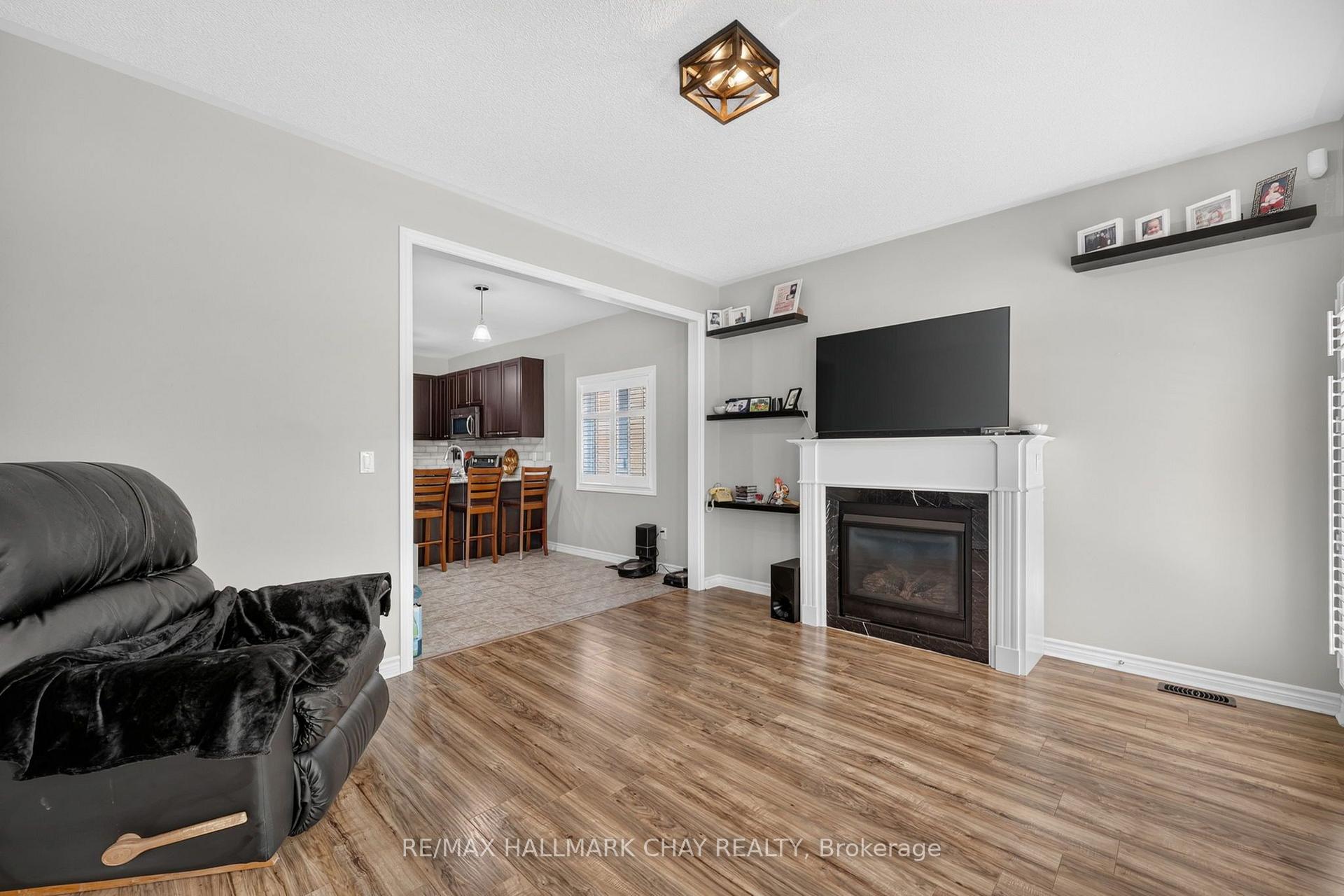 Photo 13 of 72 Decarolis Crescent, Essa, Angus — HOMEH