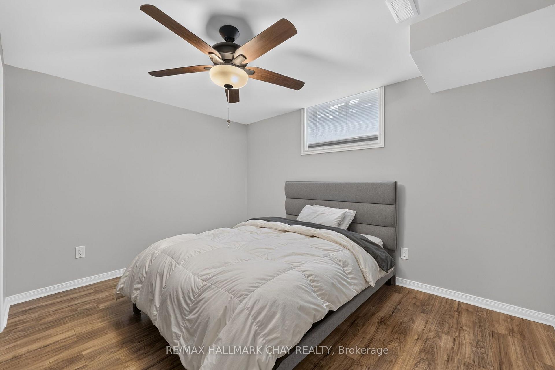 Photo 26 of 72 Decarolis Crescent, Essa, Angus — HOMEH