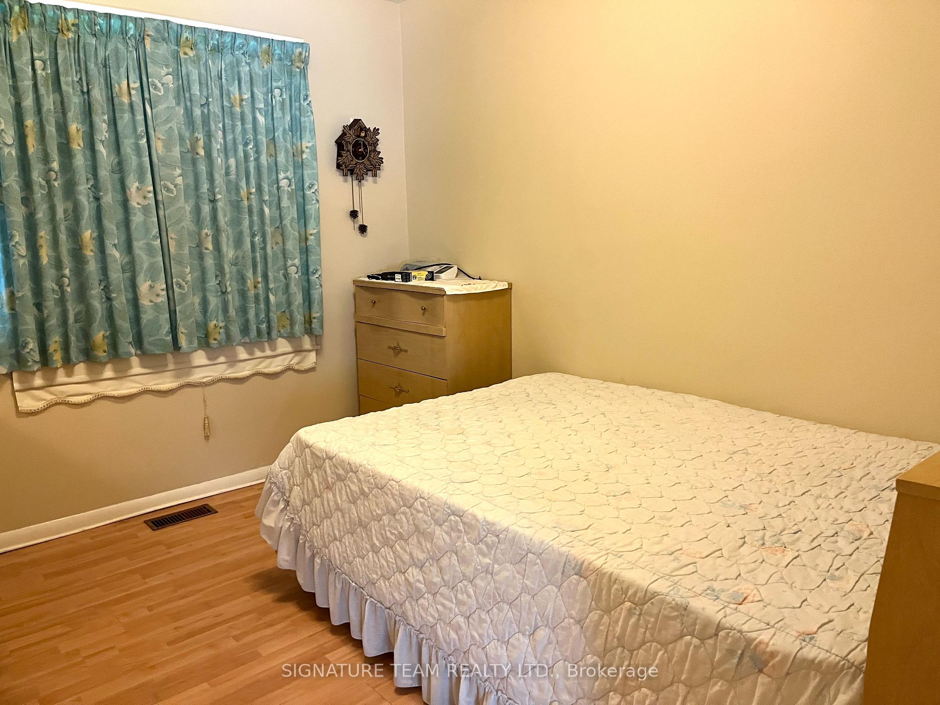 Photo 14 of 595 Cecelia Street, Pembroke, Pembroke — HOMEH