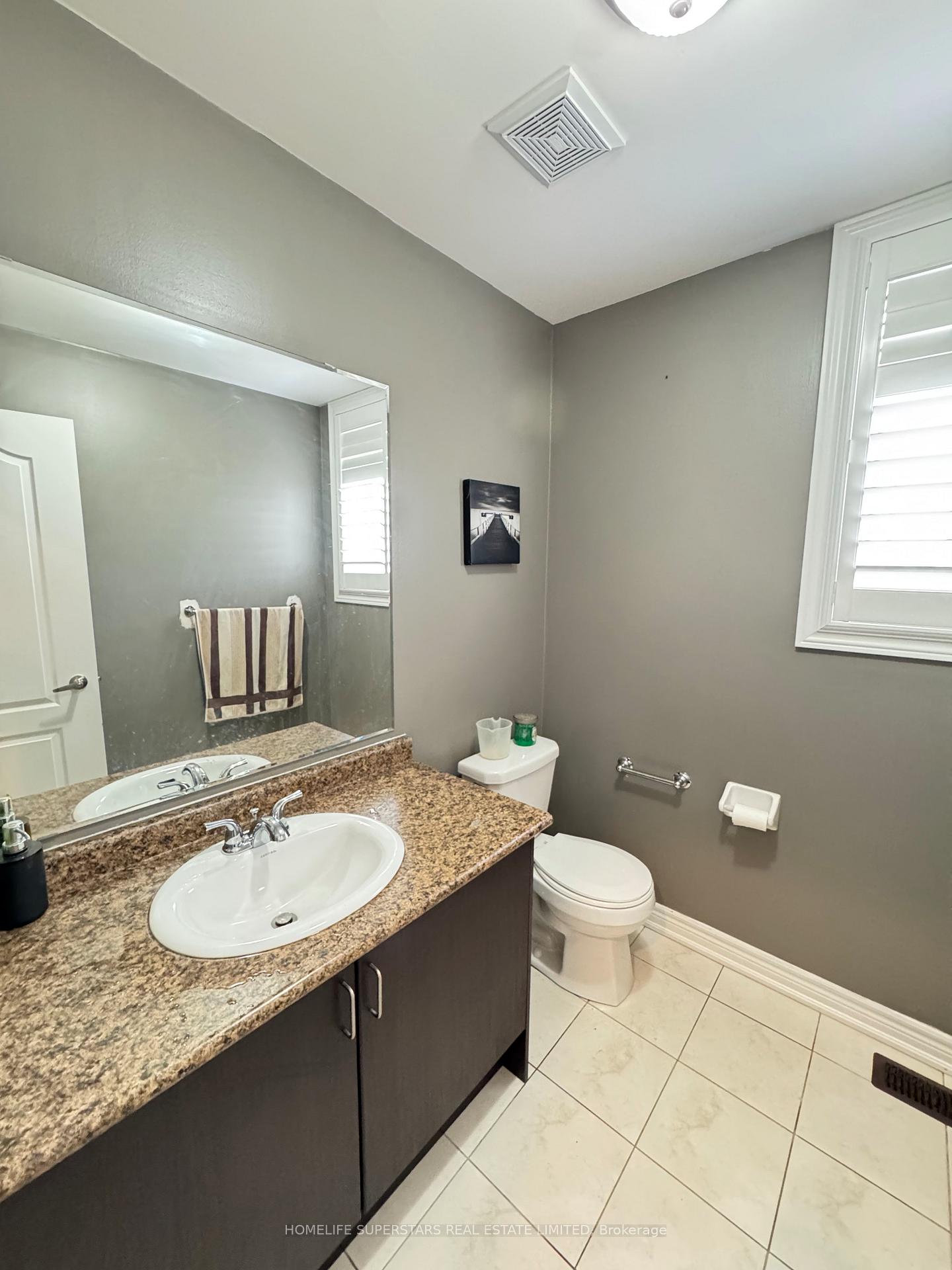 Photo 33 of 126 Martin Byrne Drive, Brampton, Toronto Gore Rural Estate — HOMEH