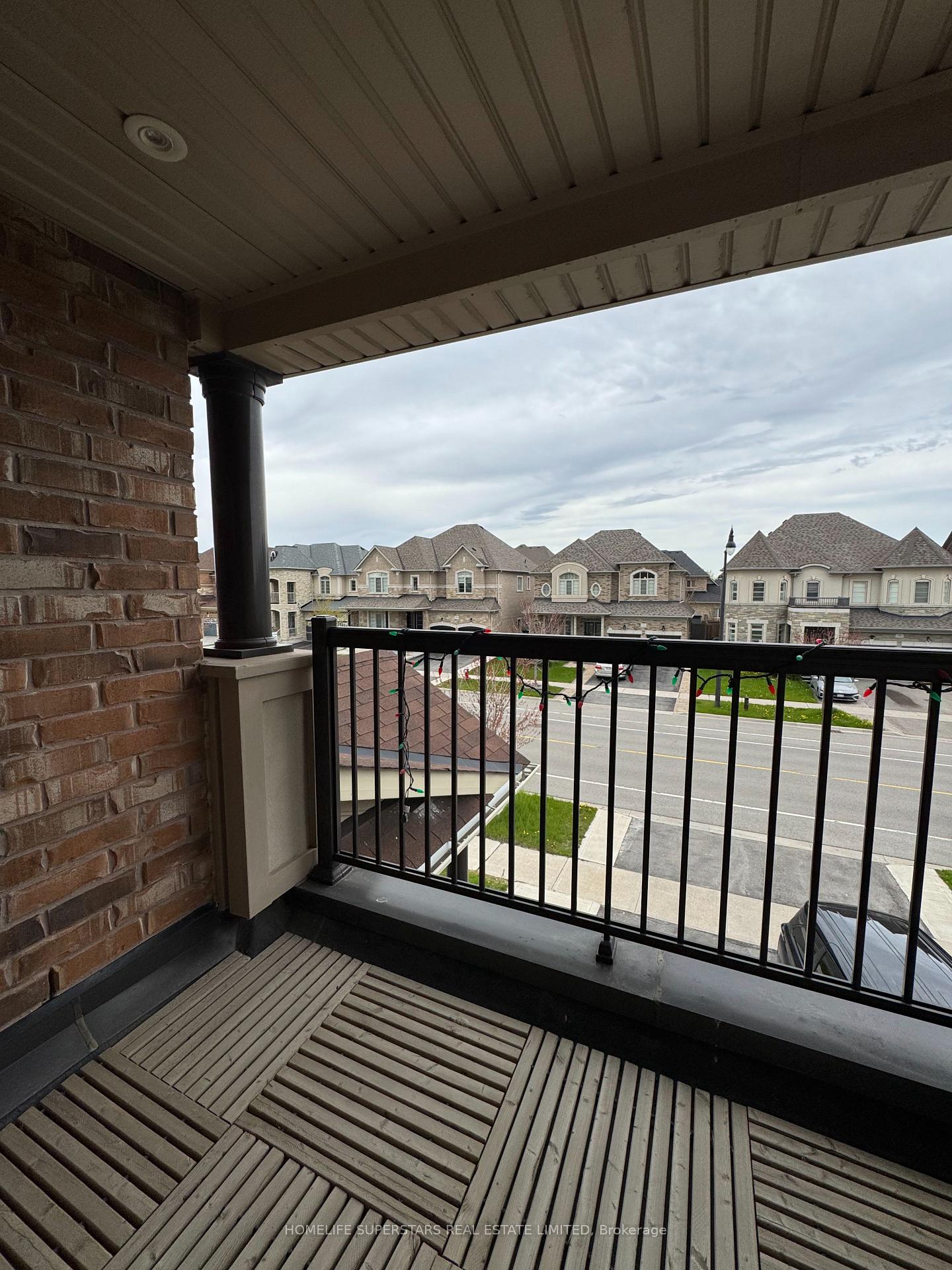 Photo 37 of 126 Martin Byrne Drive, Brampton, Toronto Gore Rural Estate — HOMEH