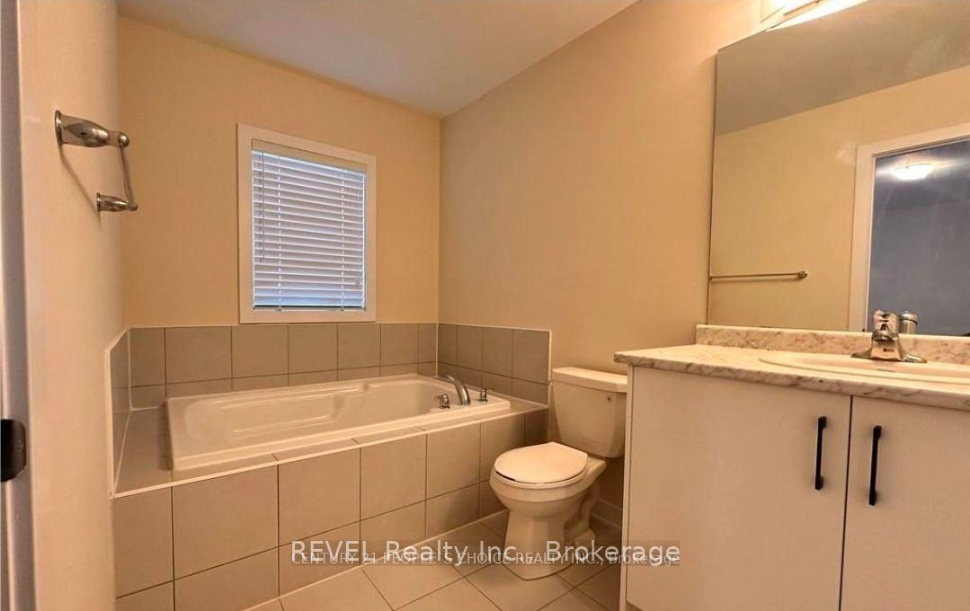 Photo 10 of 36 Rowlock Street, Welland, Dain City — HOMEH