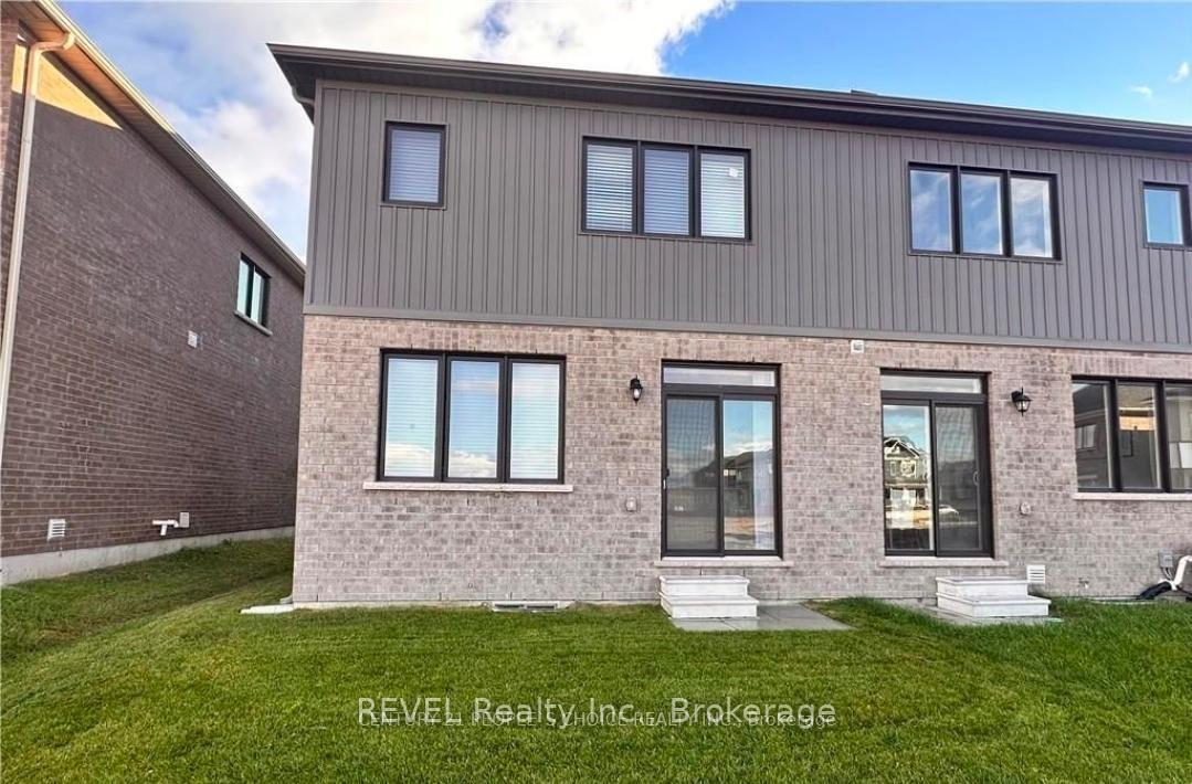 Photo 16 of 36 Rowlock Street, Welland, Dain City — HOMEH