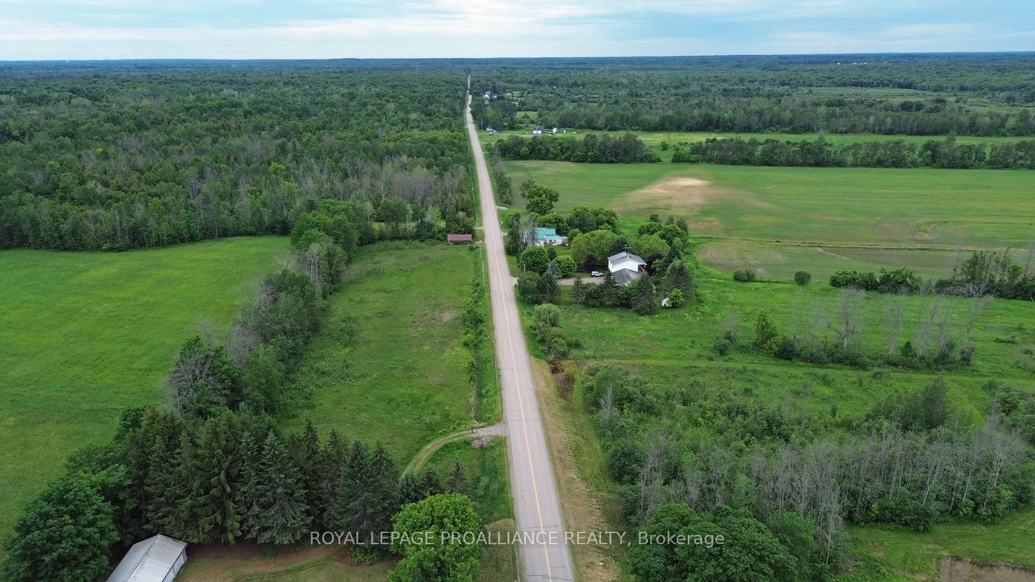 Photo 9 of 6401- A 6th Concession Road, Augusta, Augusta Twp — HOMEH