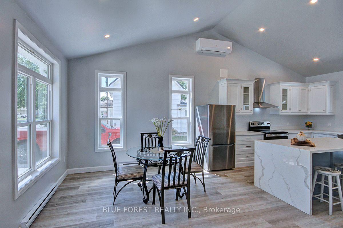 Photo 13 of 454 Trerice Street, Chatham-Kent, Dresden — HOMEH