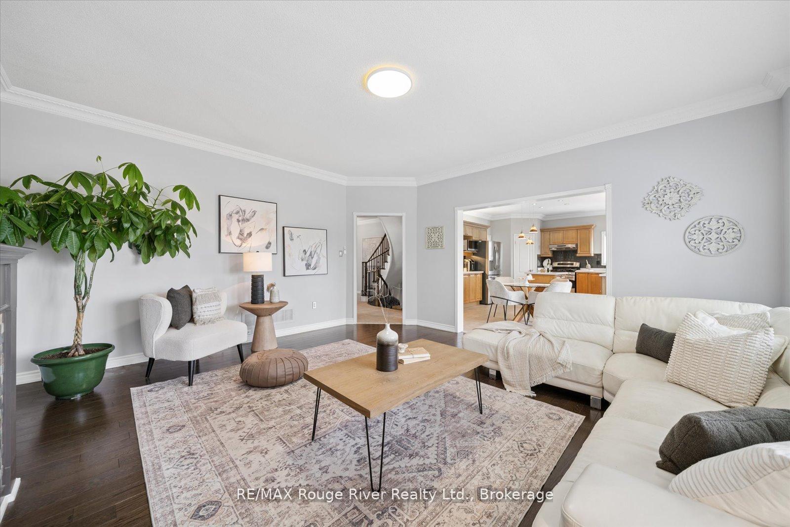 Photo 24 of 8 Briggs Crescent, Whitby, Brooklin — HOMEH