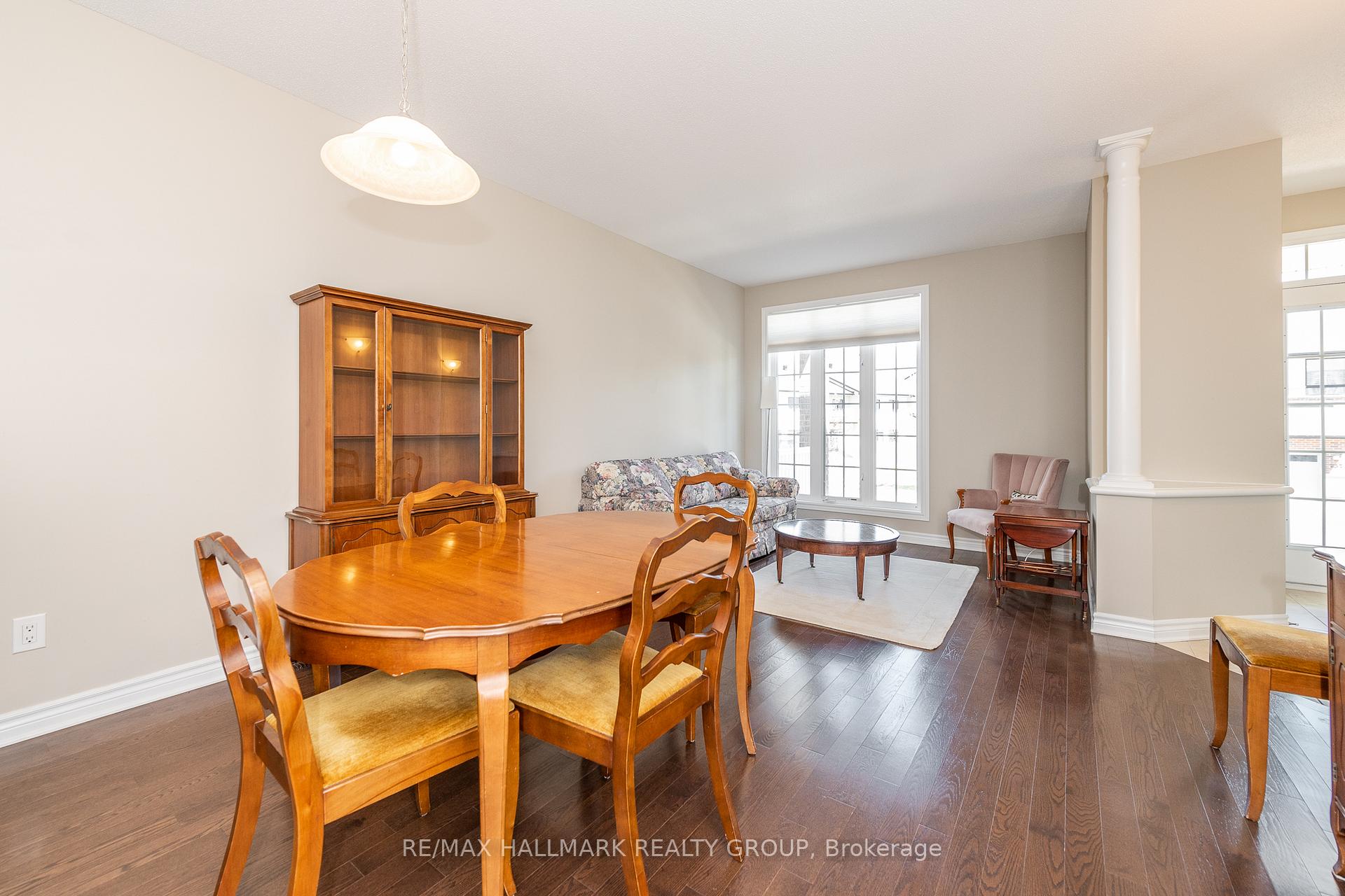 Photo 5 of 226 Kinghaven Crescent, Ottawa, Kanata - Bridlewood — HOMEH